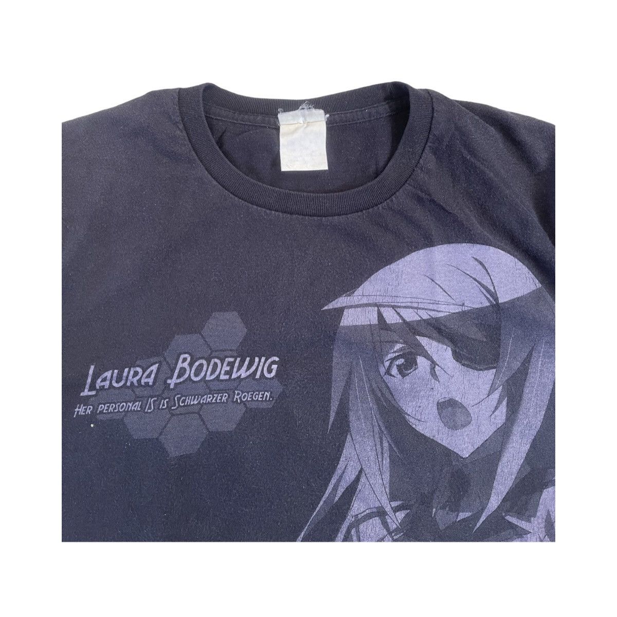 Vintage Rare Infinite Stratos anime tee Size US M / EU 48-50 / 2 - 2 Thumbnail