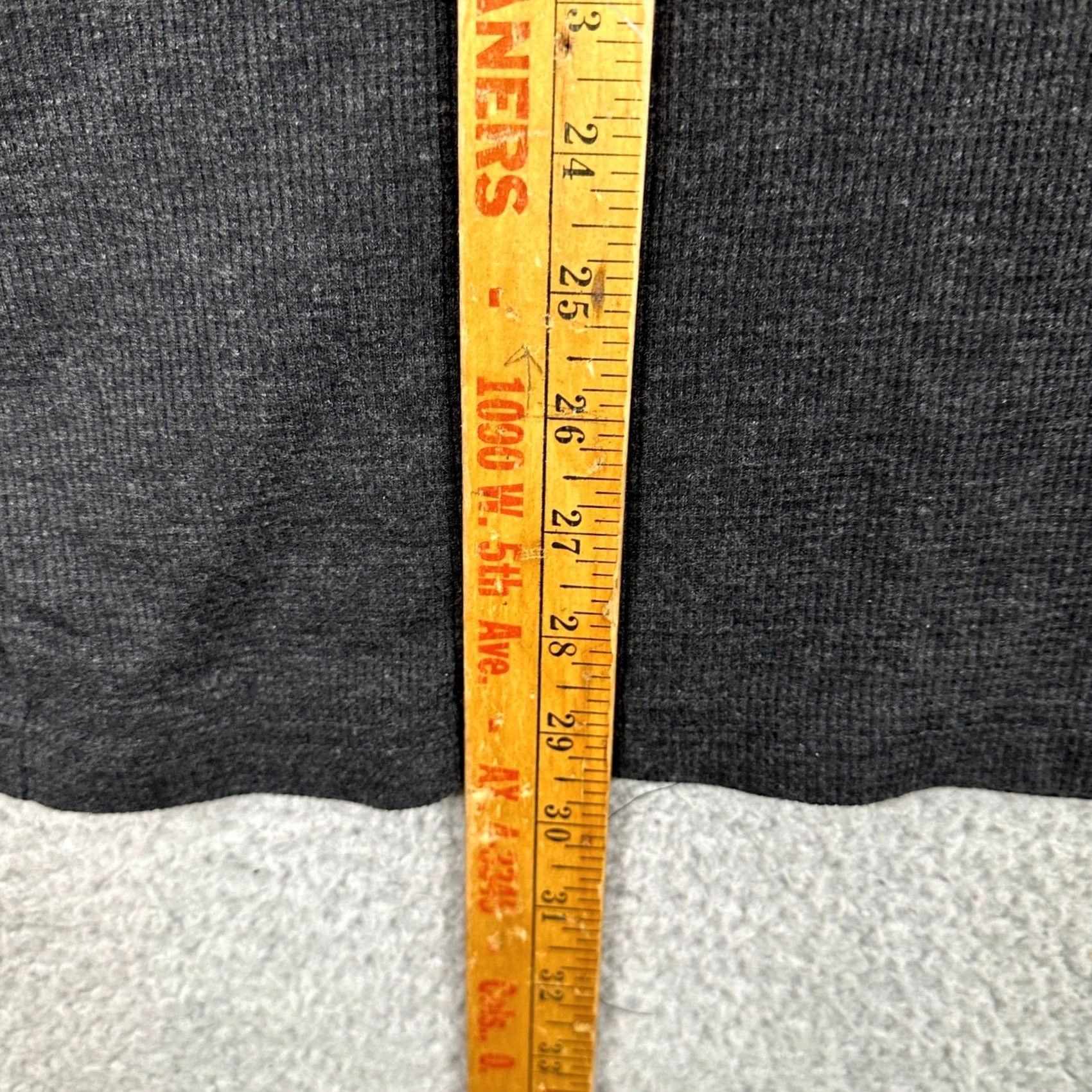 Vintage Sports Illustrated Sweatshirt Pullover Mens 2XL Black Waffle Knit Thermal Crew Size US XXL / EU 58 / 5 - 7 Thumbnail