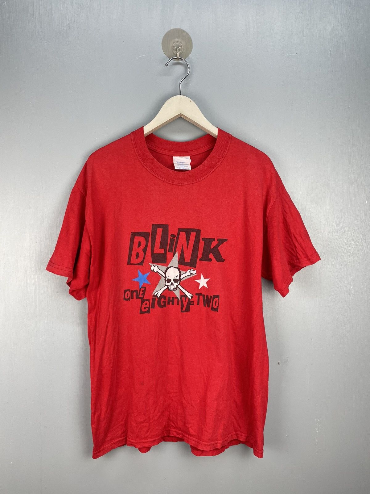 Band Tees Vintage Y2K Blink 182 skate punk band t shirt Size US L / EU 52-54 / 3 - 1 Thumbnail