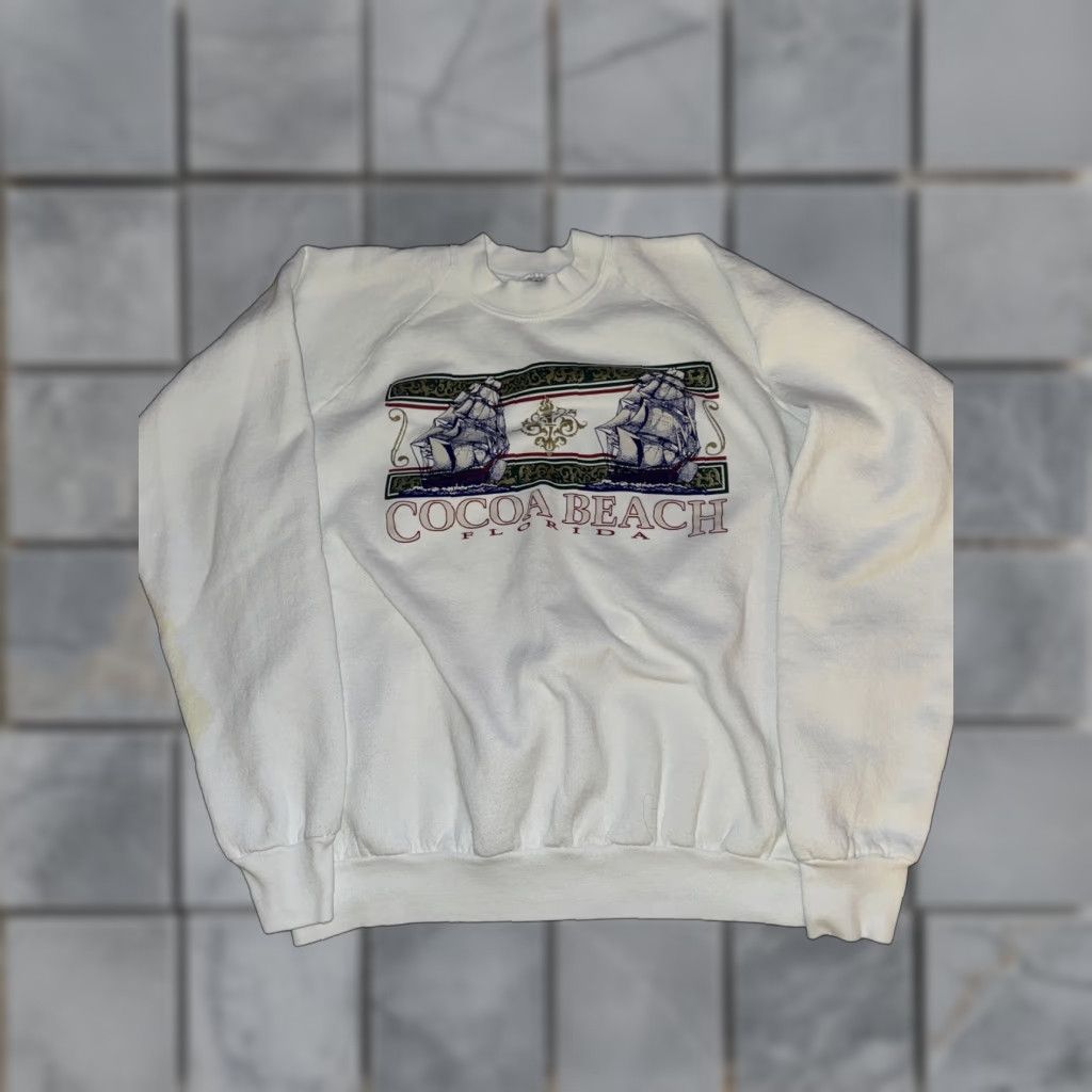 Vintage VINTAGE Fruit Of The Loom Crewneck Sweatshirt White XL Men Pullover USA Thick 23x26 Size US XL / EU 56 / 4 - 1 Thumbnail