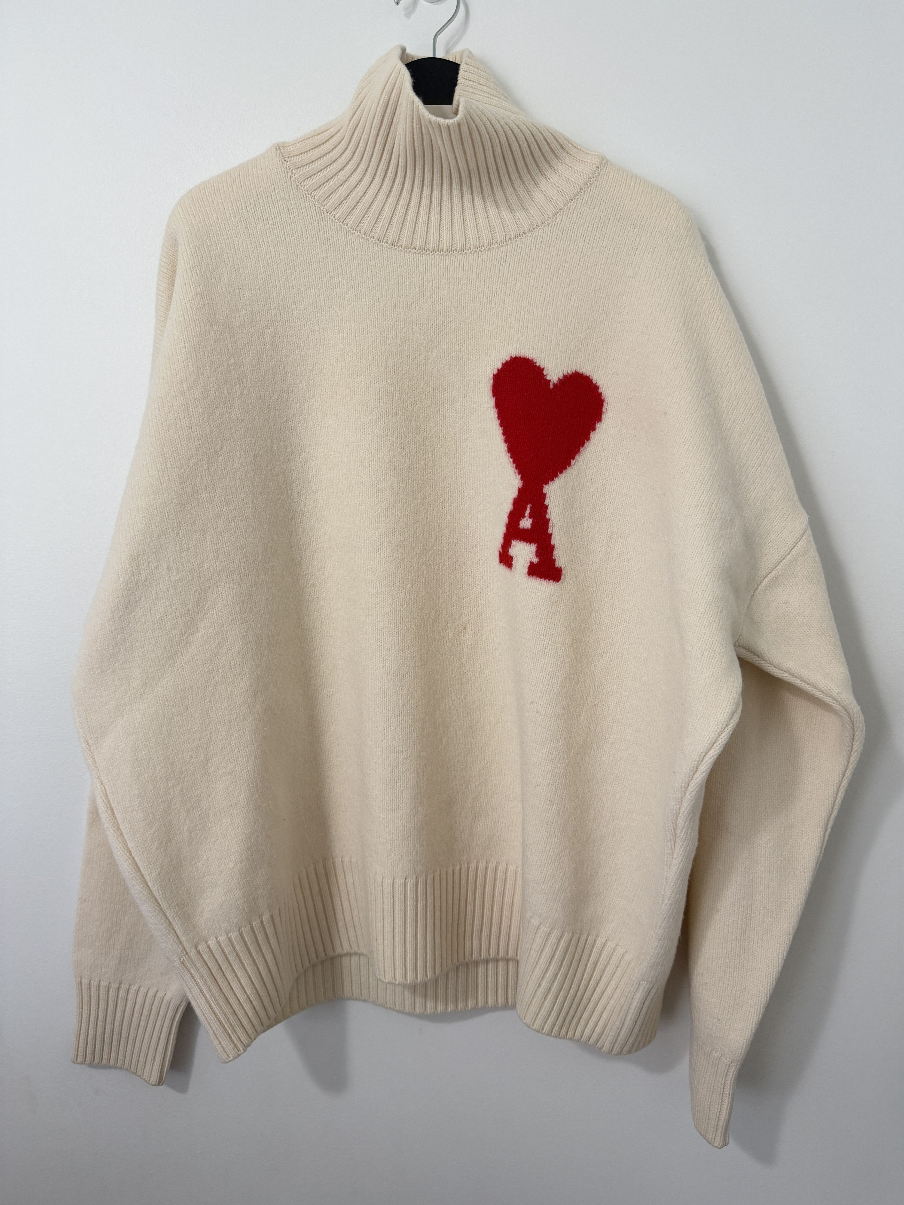 AMI Ami Paris Off-White Oversized Turtleneck Size US L / EU 52-54 / 3 - 1 Thumbnail