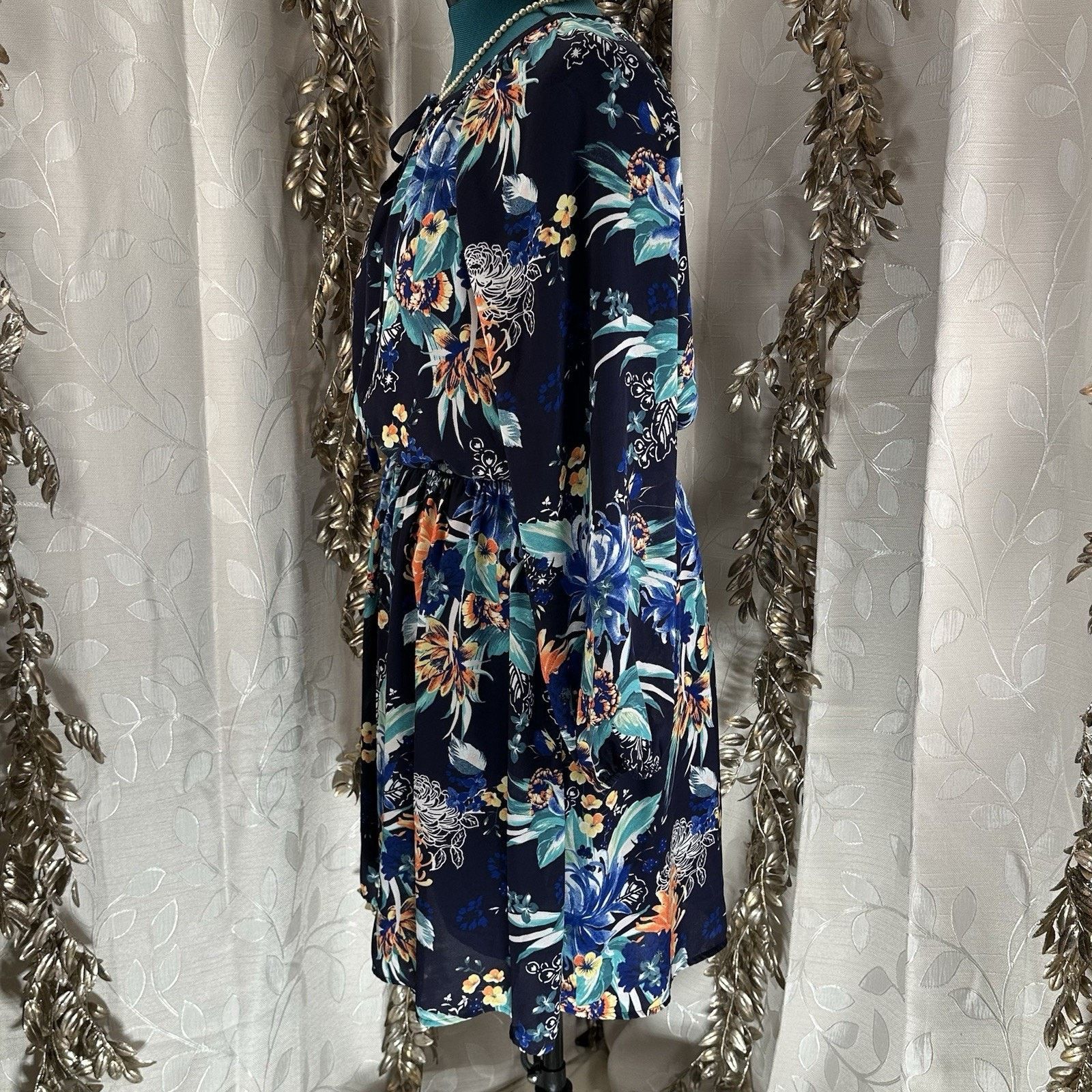 Other Ava & Viv 1X Navy Floral Dress Sheer Sleeves & Tie Neck Size XL / US 12-14 / IT 48-50 - 4 Thumbnail