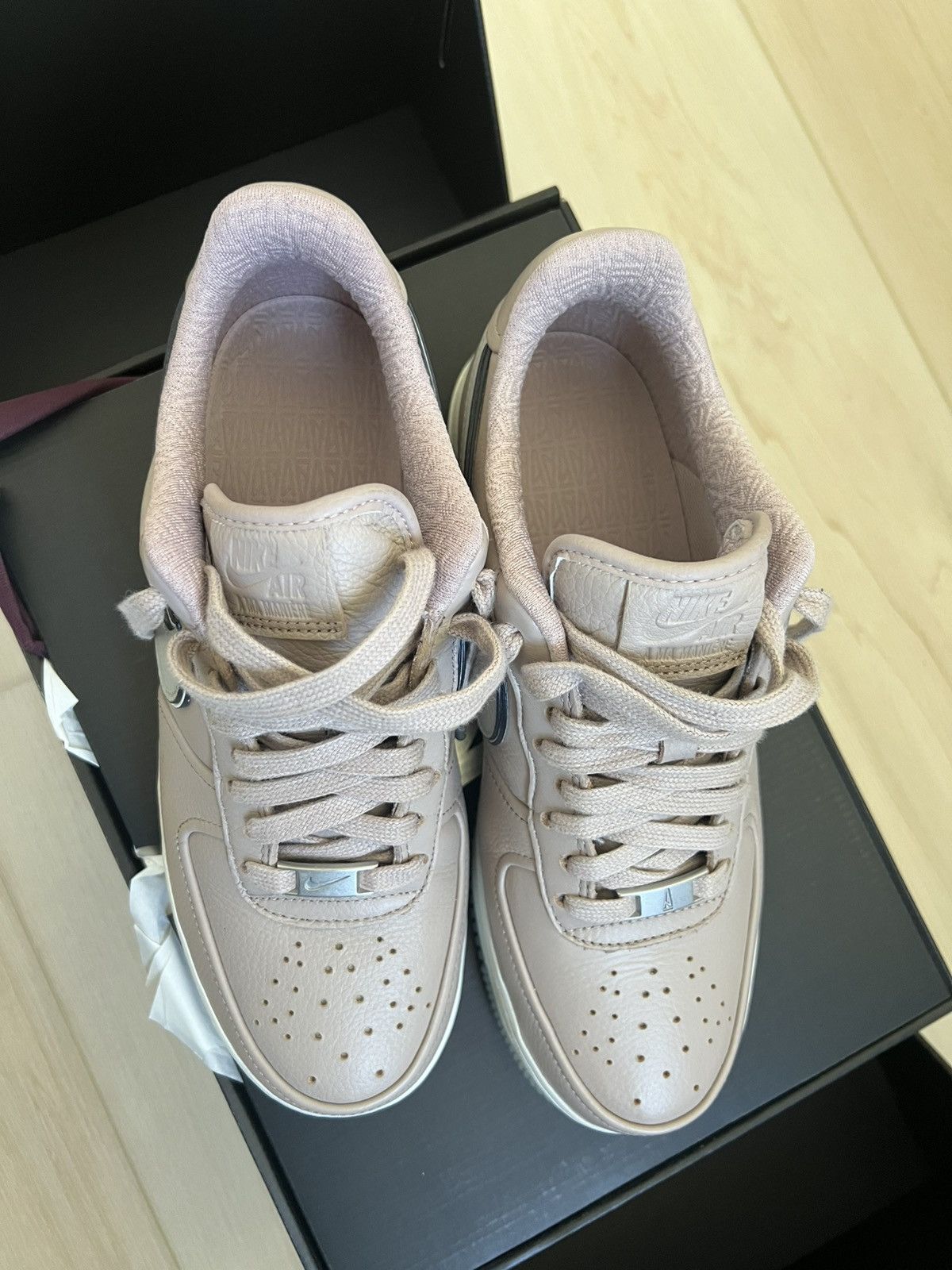 A Ma Maniere × Nike A Ma Maniere Nike Air Force 1 Size US 7.5 / EU 40-41 - 3 Thumbnail