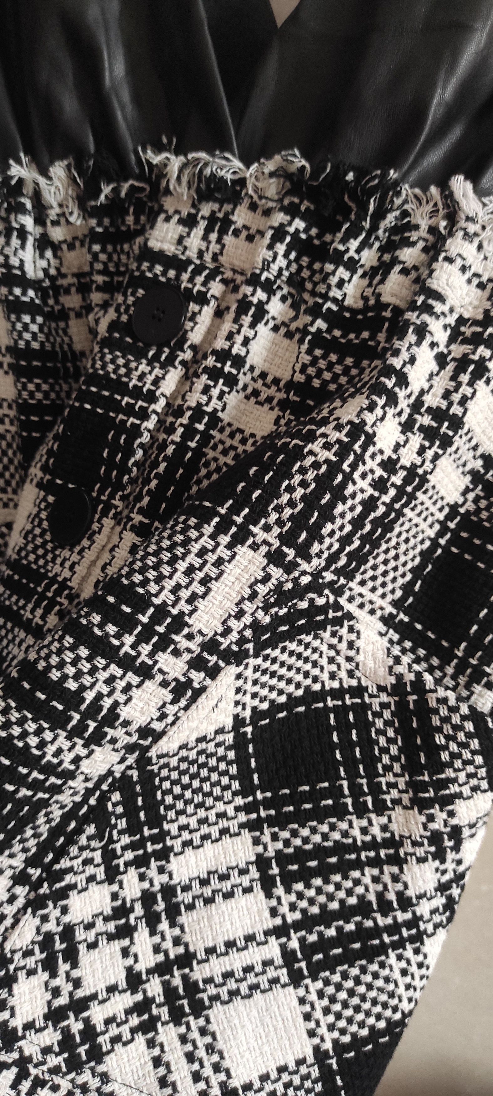 Zara Zara Faux Leather Sleeveless Check Tweed Pinafore Dress Size S / US 4 / IT 40 - 4 Thumbnail