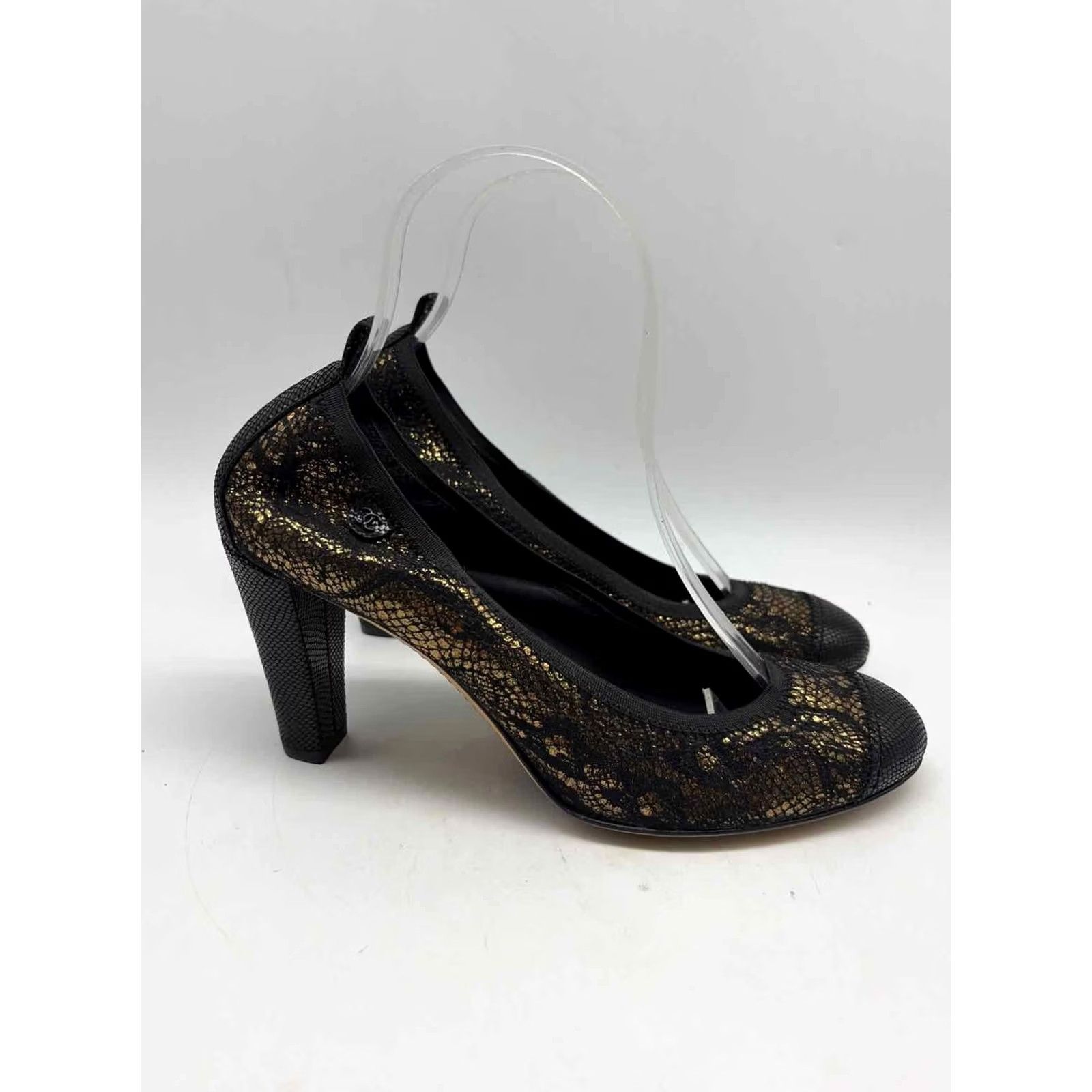 Chanel Chanel Gold Size 38 Pump Heels Pre-Owned Size US 8 / IT 38 - 3 Thumbnail