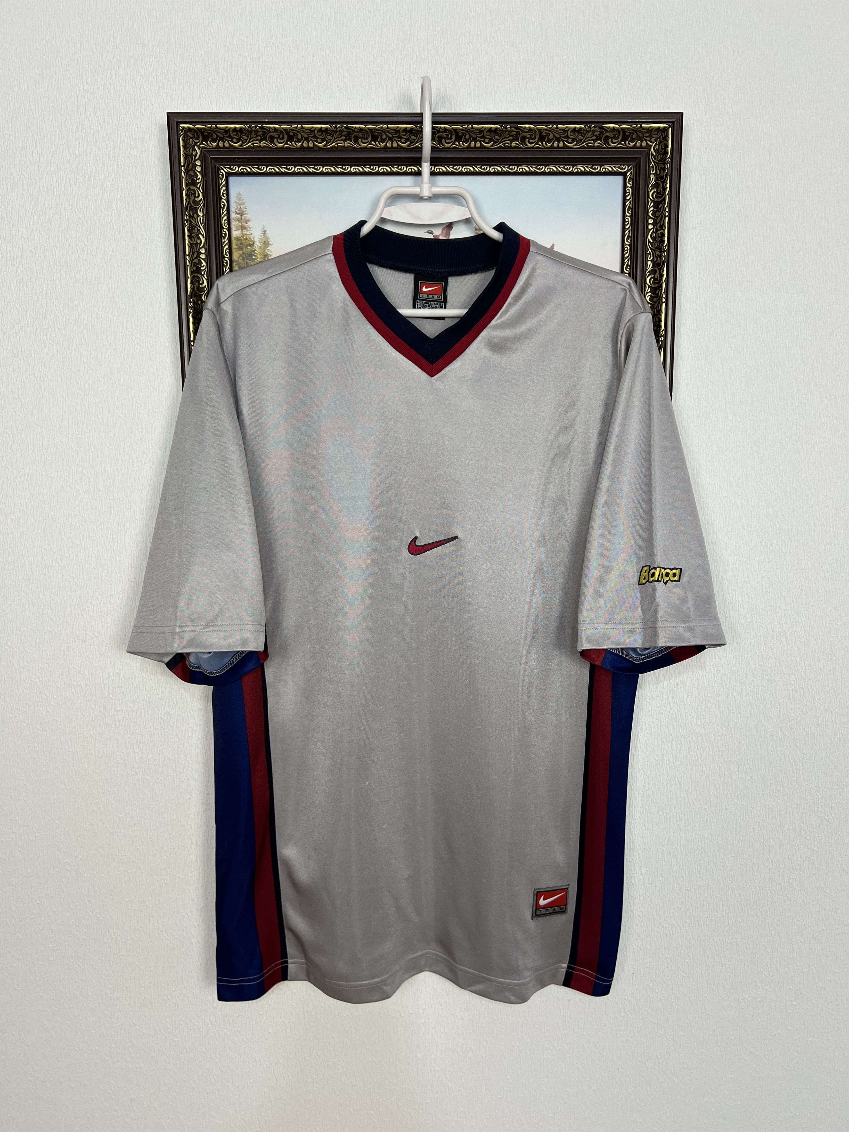 Nike Barcelona Away football shirt Soccer Jersey Trikot Camiseta Size US S / EU 44-46 / 1 - 1 Thumbnail