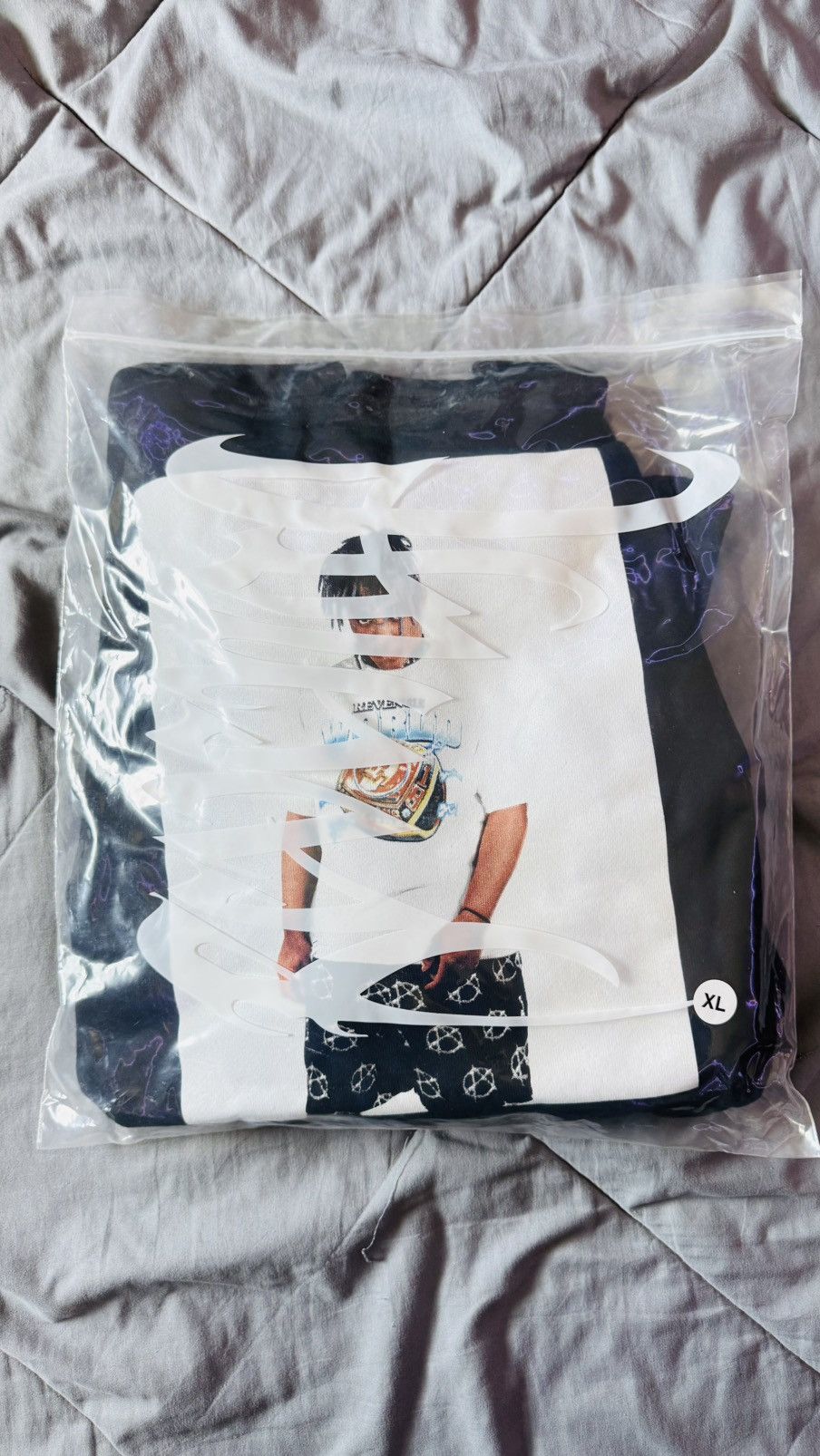 Revenge *DS* Revenge x 999 Club “Legends Never Die” Portrait Hoodie Size US XL / EU 56 / 4 - 1 Thumbnail