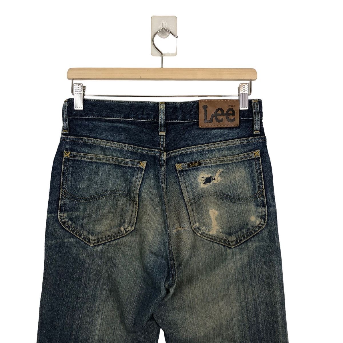 Japanese Brand 🔥90’s LEE RIDERS DISTRESSED JEANS DENIM BOWCUT DESIGN Size US 28 / EU 44 - 7 Thumbnail