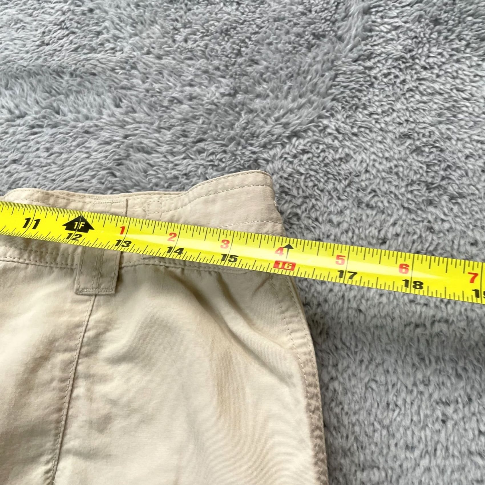 Royal Robbins Royal Robbins Pants Womens 14 Beige Cargo Pocket Pleated Logo Straight Leg Hiking Size 36" / US 14 / IT 50 - 8 Thumbnail