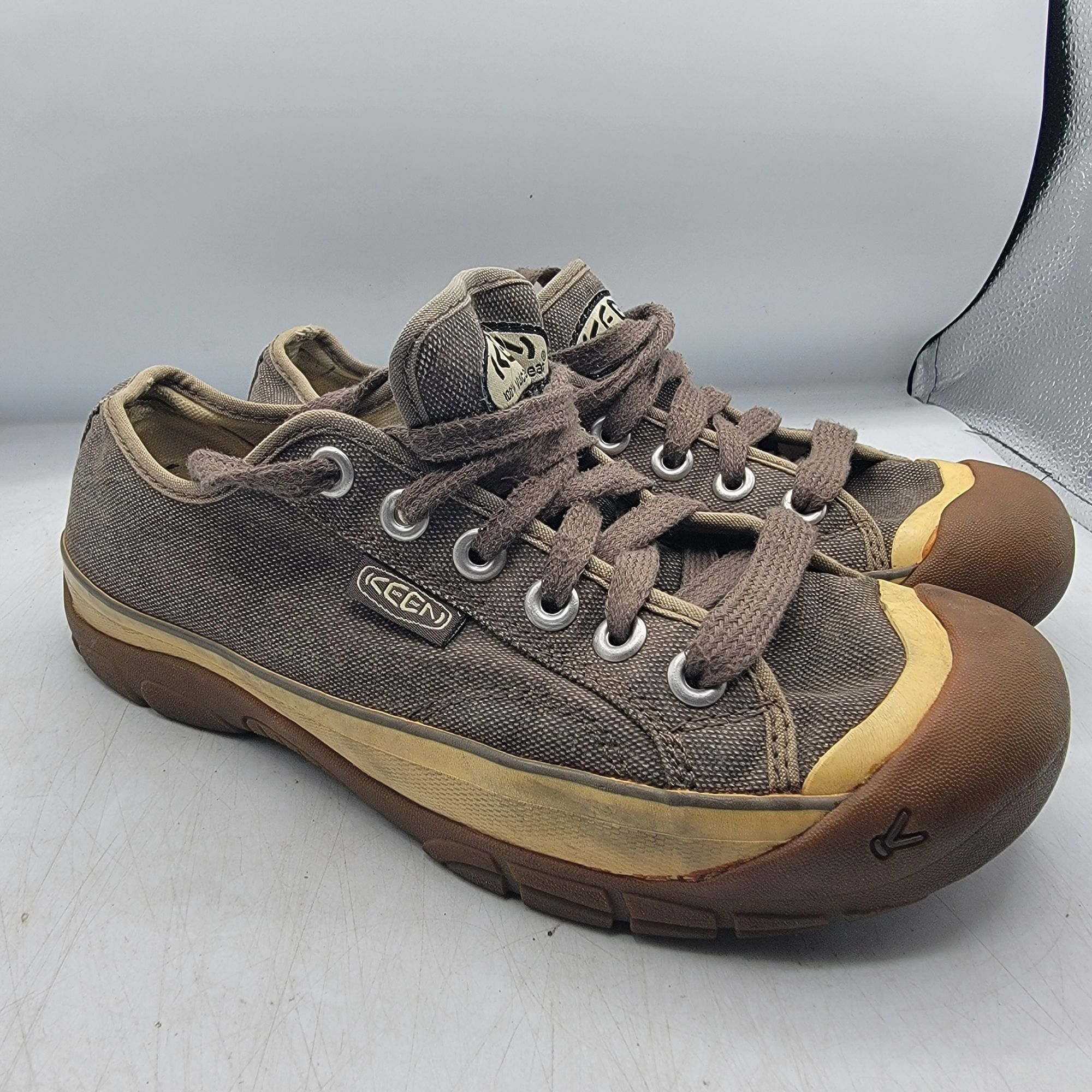 KEEN Keen Coronado Mens 9 Gray Brown Sneaker Shoes Casual Walking Size US 9 / EU 42 - 1 Thumbnail
