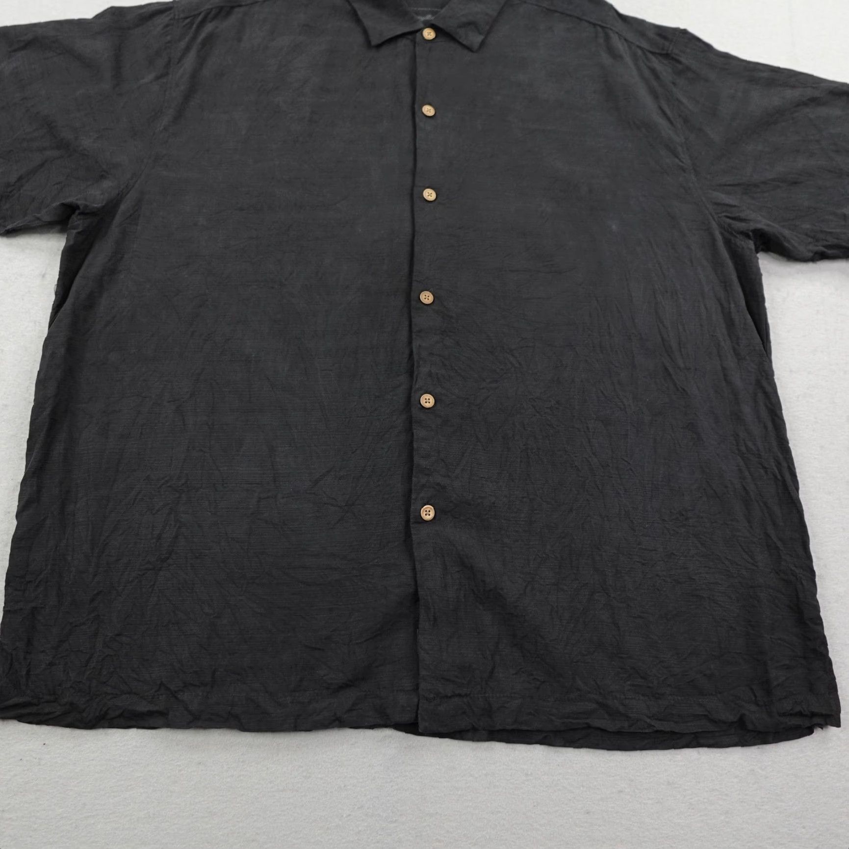 Tommy Bahama Tommy Bahama Shirt Mens 2XL Black Silk Motorcycle Races Embroidered Button Up Size US XL / EU 56 / 4 - 4 Thumbnail