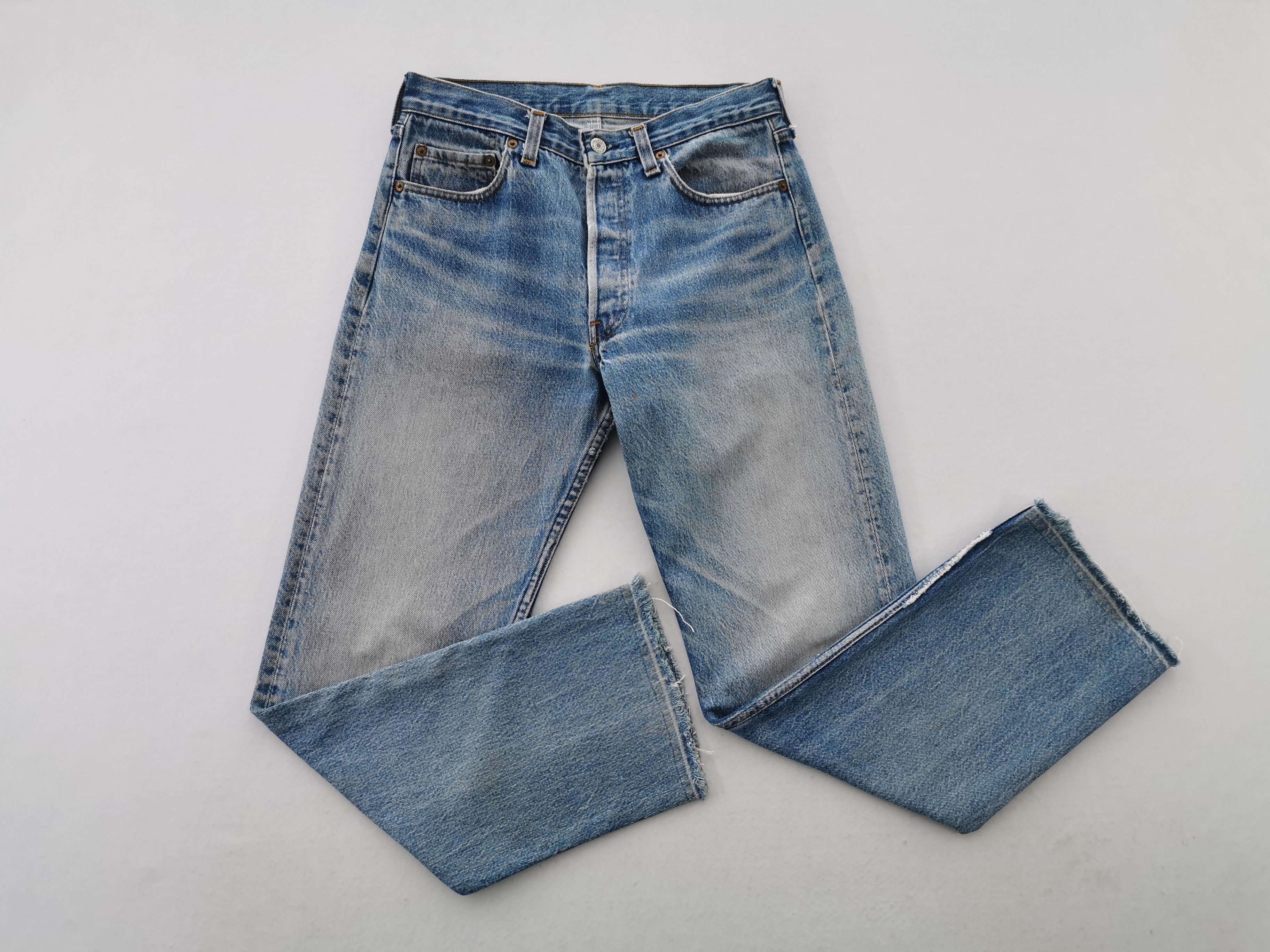 Levi's Distressed Vintage 90s Levis Lot 501 Denim Size 28 Size US 28 / EU 44 - 1 Thumbnail