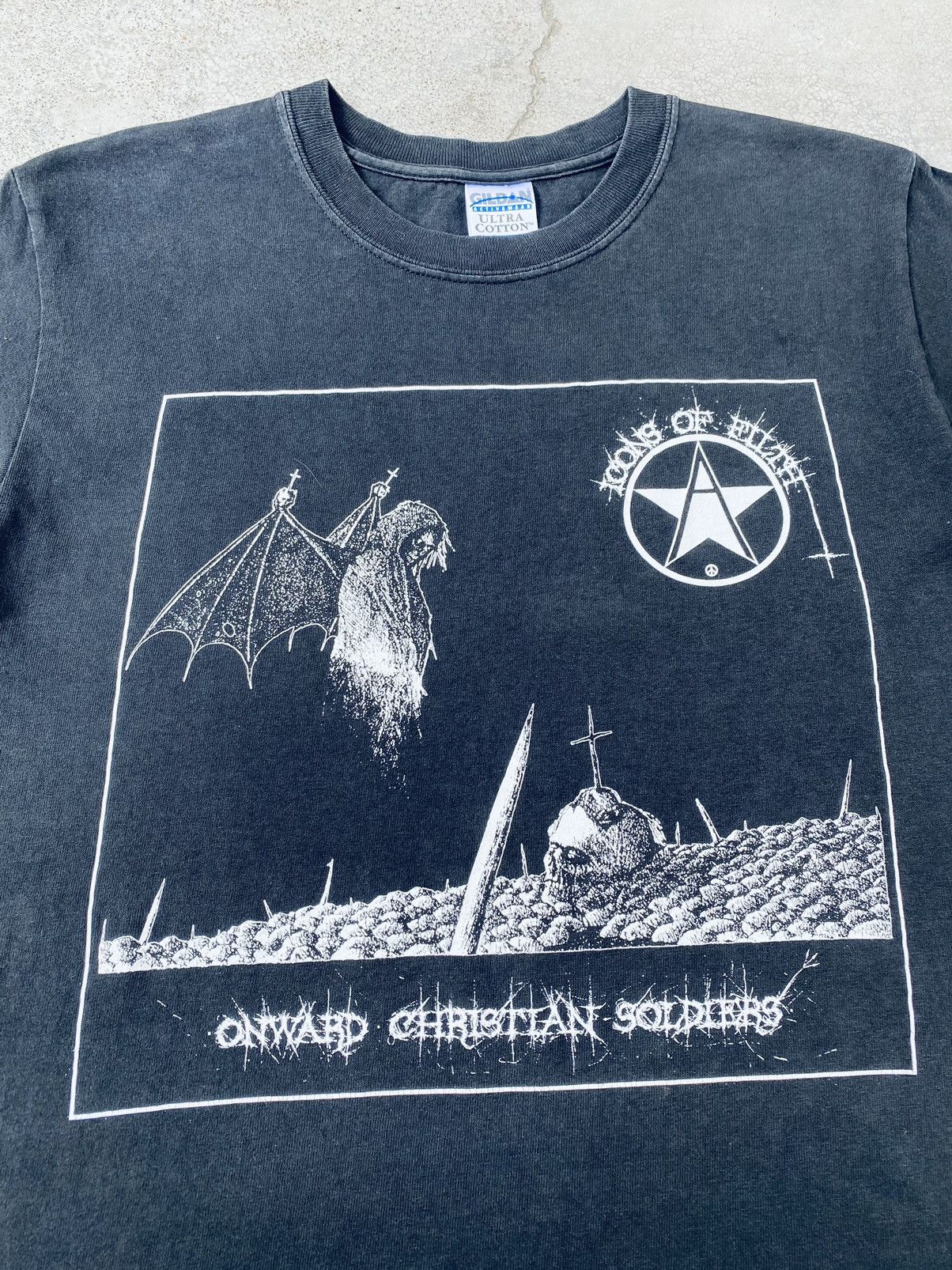 Band Tees Vintage Icons of Filth Vegan Anarcho Punk Band Tees Size US S / EU 44-46 / 1 - 3 Thumbnail