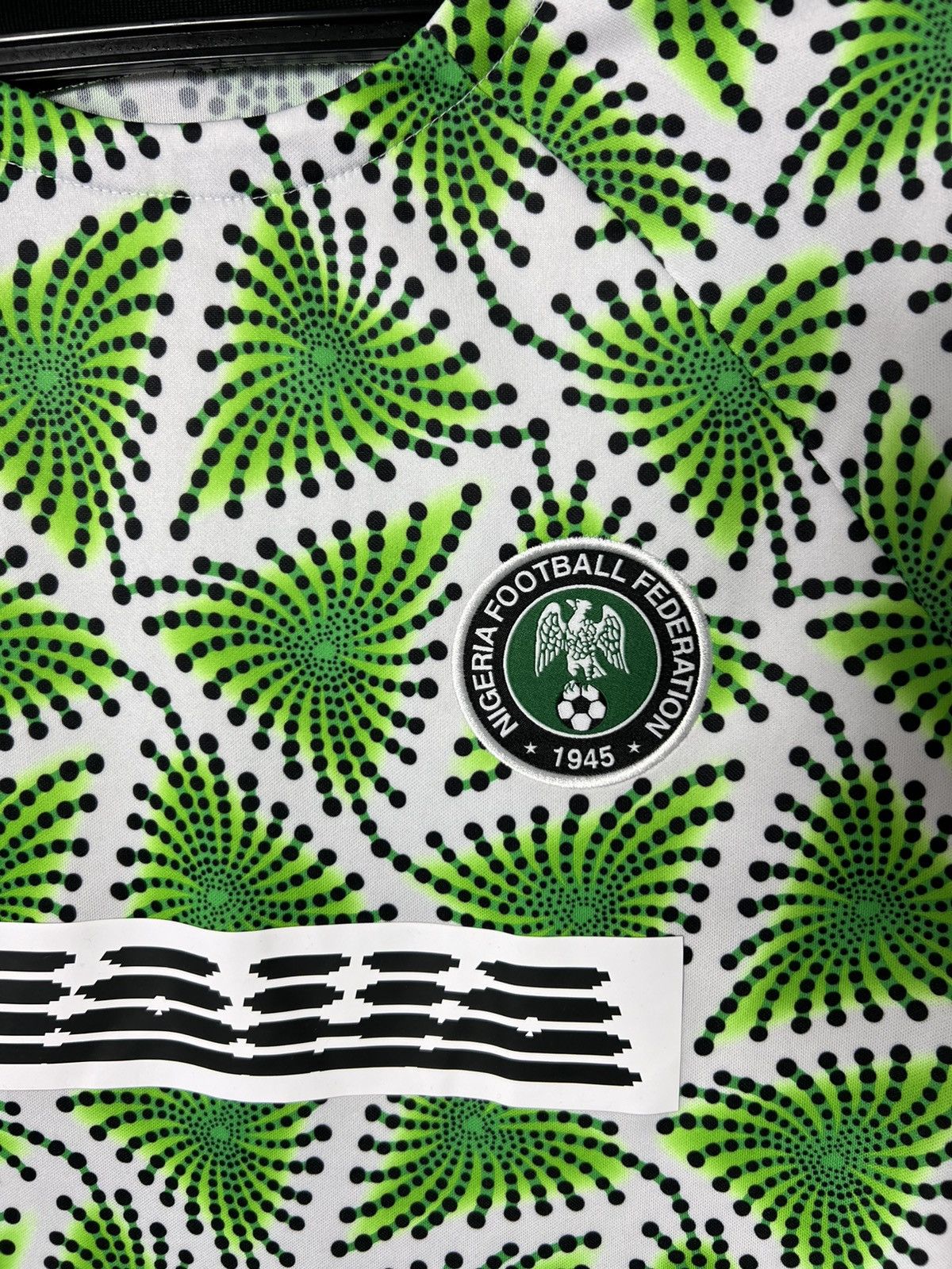 Nike 2022/23 Nike Nigeria National Football Team Pre Match Jersey Size US M / EU 48-50 / 2 - 5 Thumbnail