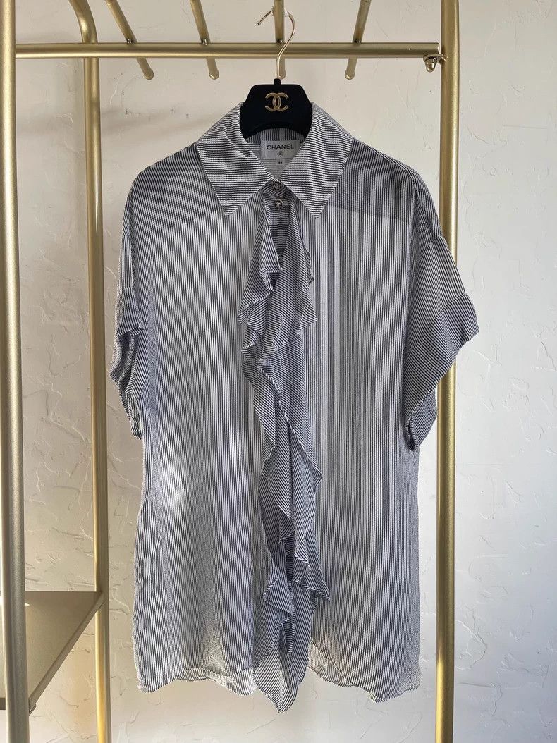 Chanel Chanel 24p grey wood-eared shirt Size XXS / US 00 / IT 34 - 1 Thumbnail