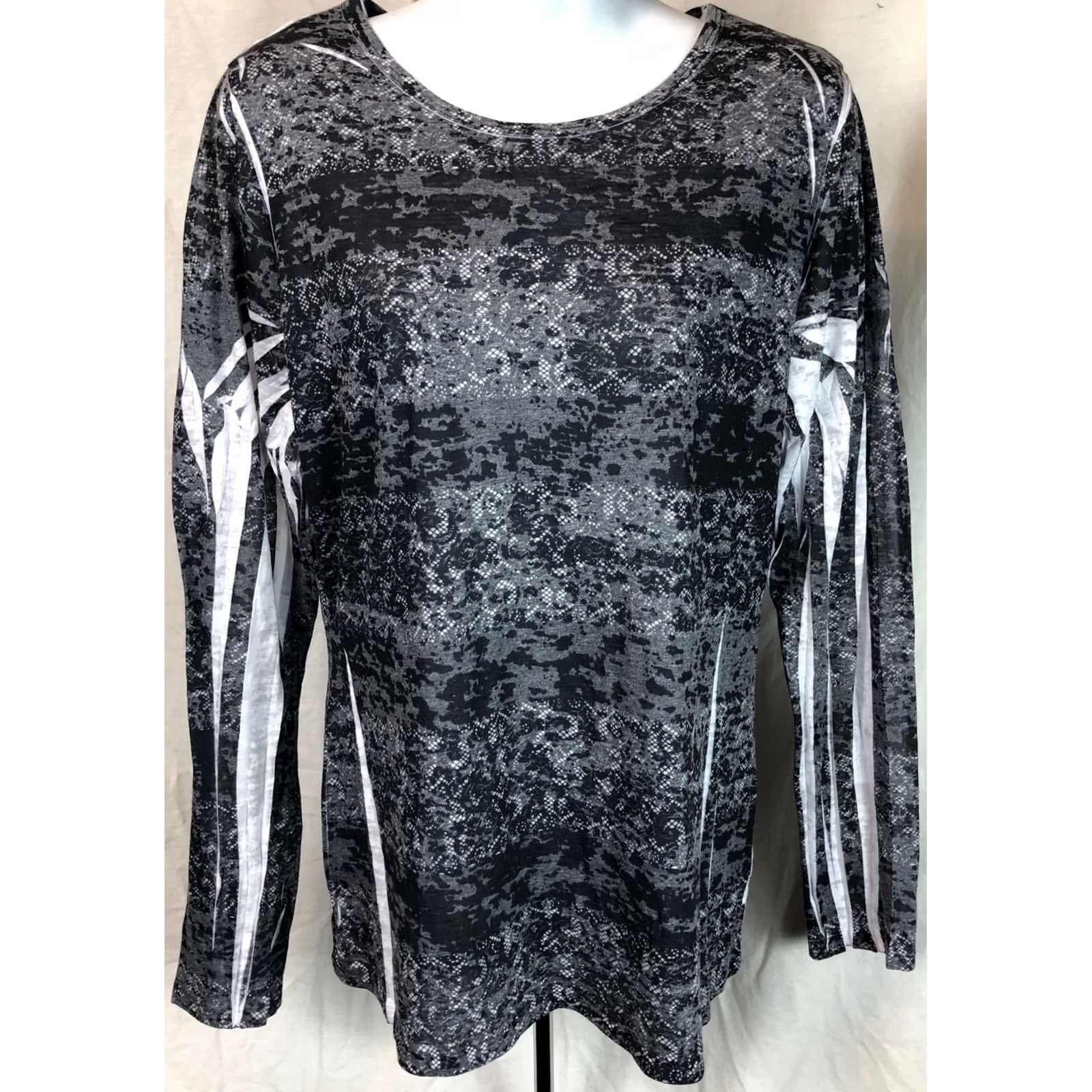 Vintage INC Top L Gray Geometric Scoop Neck Pleated Long Sleeves Jersey tee Size L / US 10 / IT 46 - 5 Thumbnail