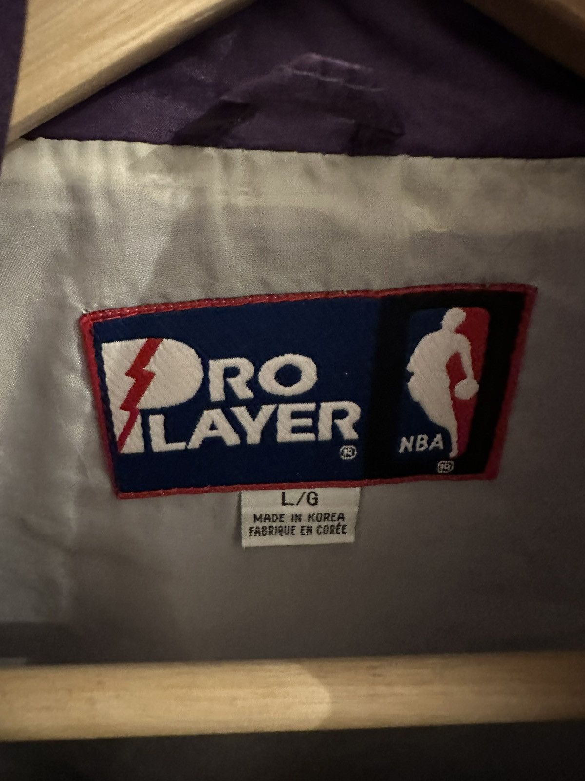 Pro Player Pro Player Jacke Toronto Raptors Size L NBA Vintage JACKET Size US L / EU 52-54 / 3 - 10 Thumbnail