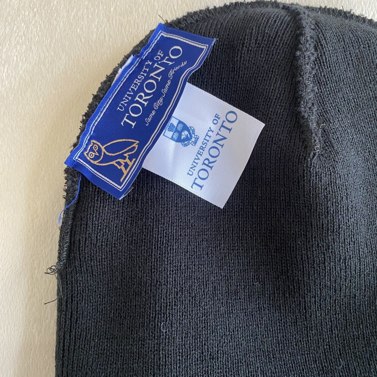 October's Very Own OVO x U of T Black Beanie Size ONE SIZE - 4 Thumbnail