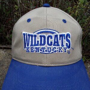 NCAA × Vintage Vintage Kentucky Wildcats Two Tone Snap Back Hat Cap Size ONE SIZE - 2 Thumbnail