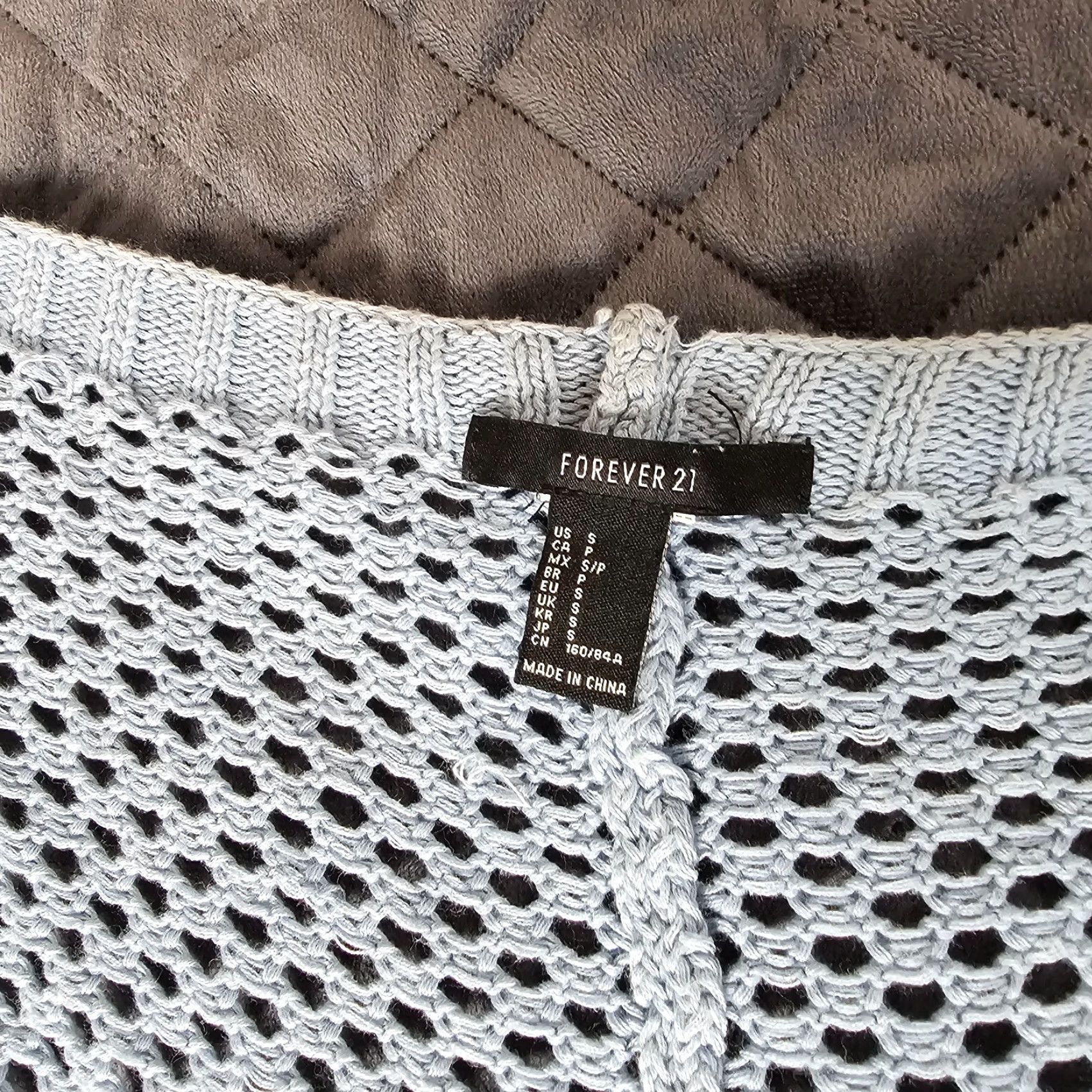Forever 21 Forever 21 Women's Cardigan Sweater Short Sleeve Knit Blue V Certain? Size S / US 4 / IT 40 - 6 Thumbnail