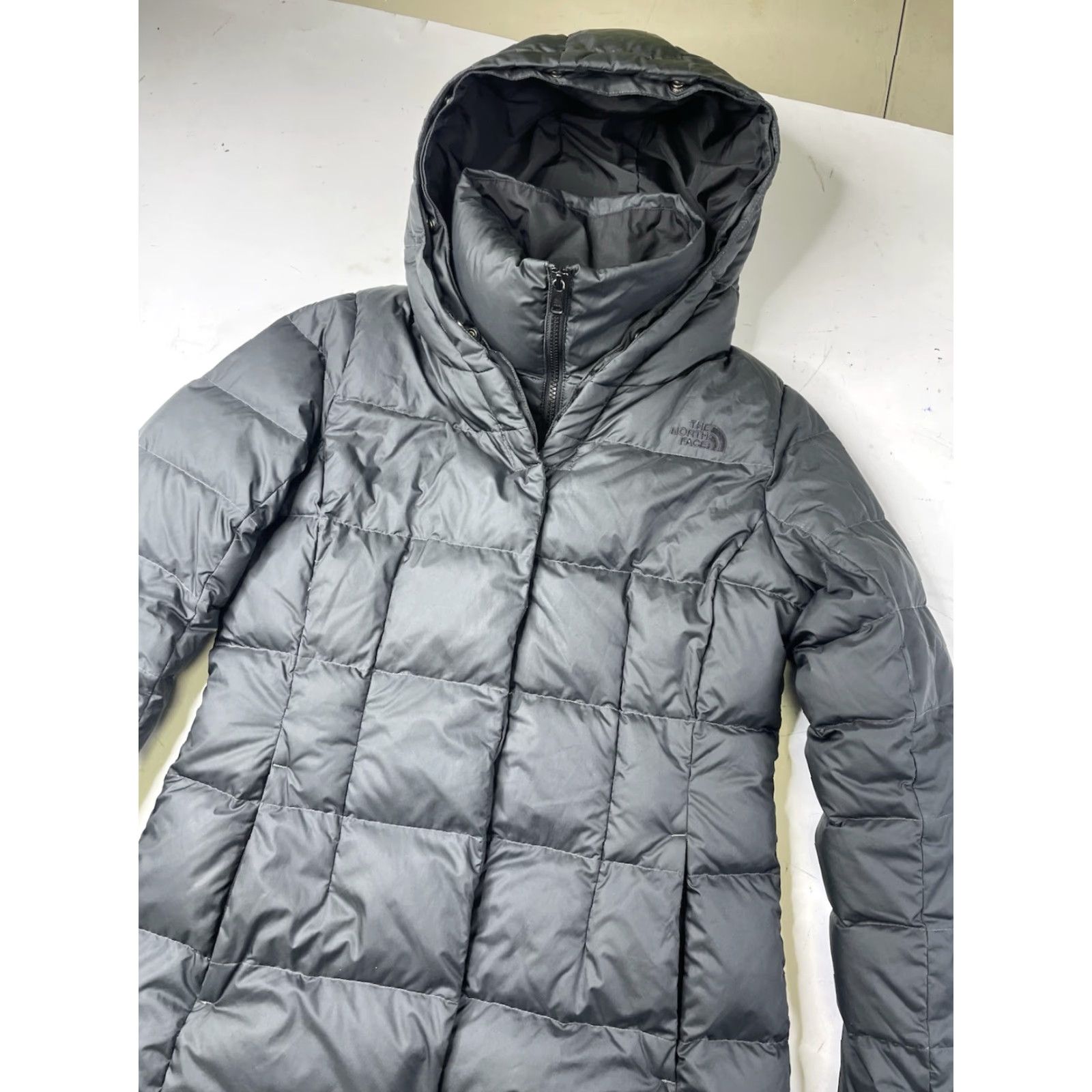 The North Face Womens The North Face Dealio Insulated 550-Down Winter Parka Jacket Black Small Size S / US 4 / IT 40 - 2 Thumbnail