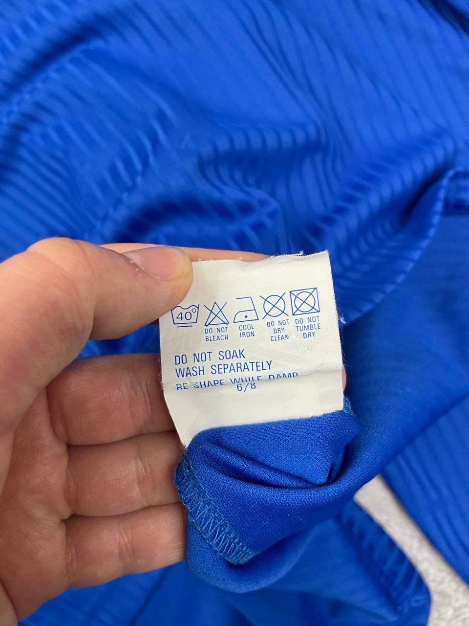 Umbro Umbro Men Football GoalkeeperJersey Long Sleeve Blue V Size US L / EU 52-54 / 3 - 6 Thumbnail