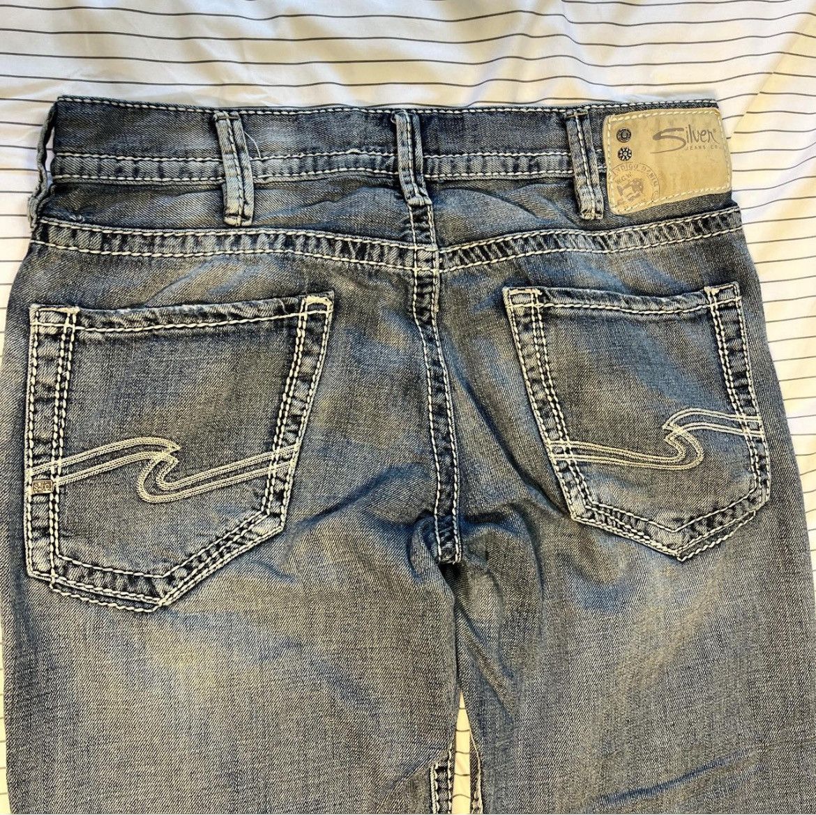 Vintage 33x29 Silver Baggy Blue Jeans Size US 33 - 7 Thumbnail