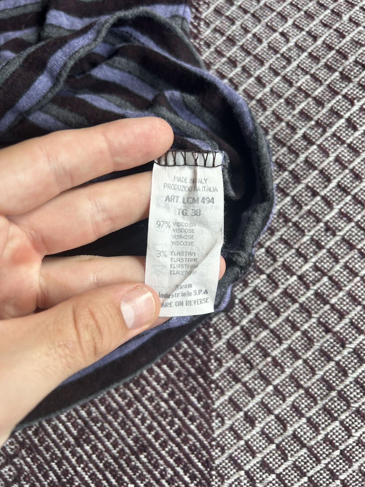 Vintage Vintage Armani Collezioni Womens T-shirt Luxury Size S / M Size XS / US 0-2 / IT 36-38 - 6 Thumbnail