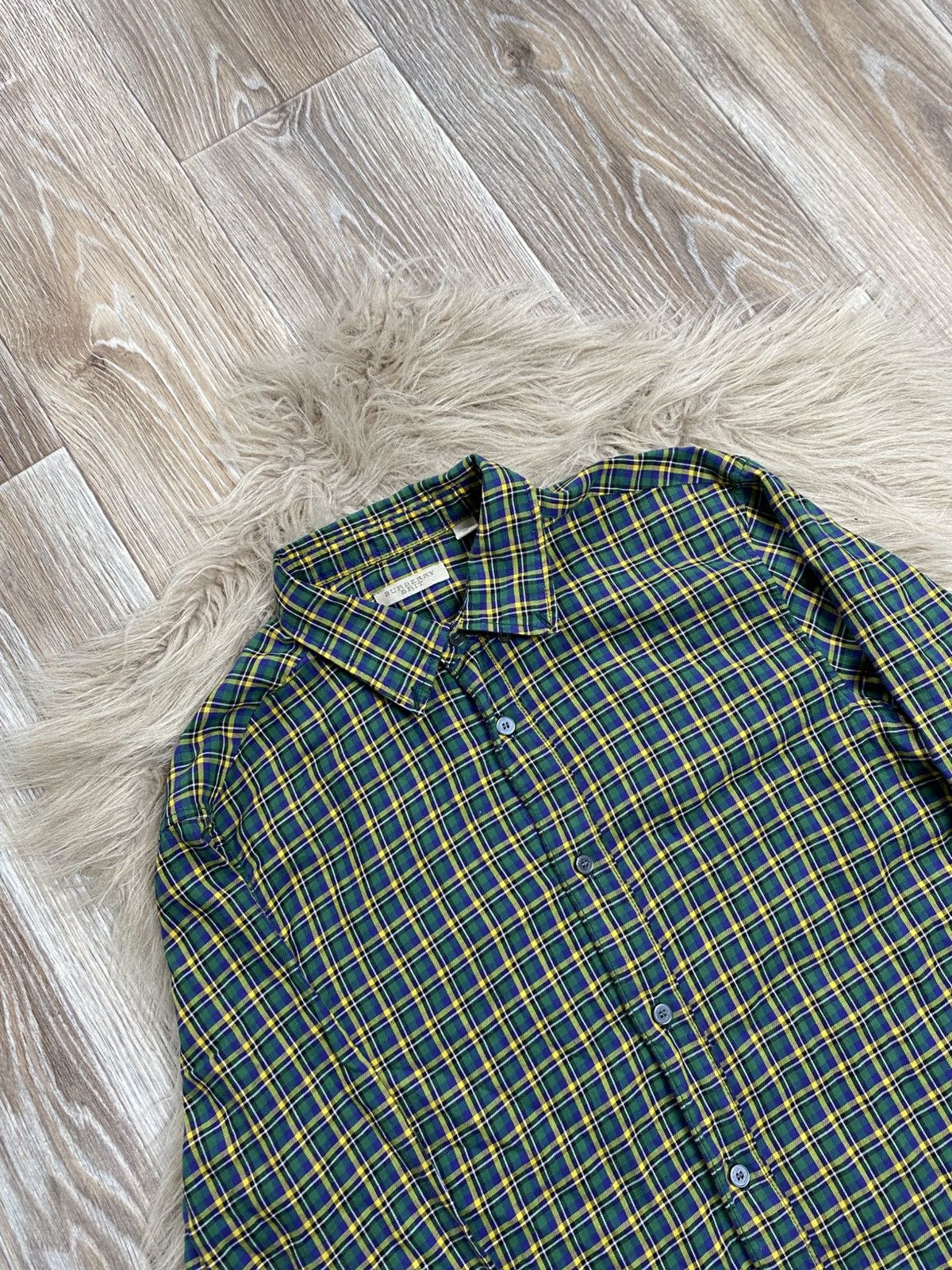 Burberry Burberry brit shirt button ups Size US M / EU 48-50 / 2 - 3 Thumbnail