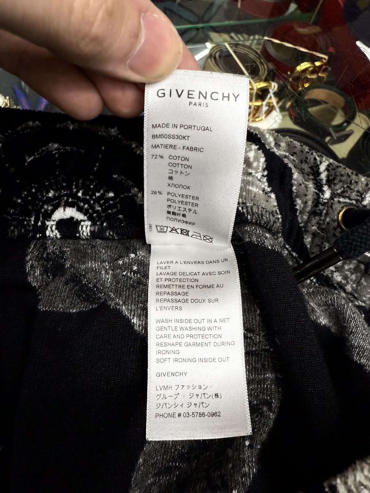 Givenchy Givenchy velvet floral lounge pants size M Size US 32 / EU 48 - 12 Thumbnail