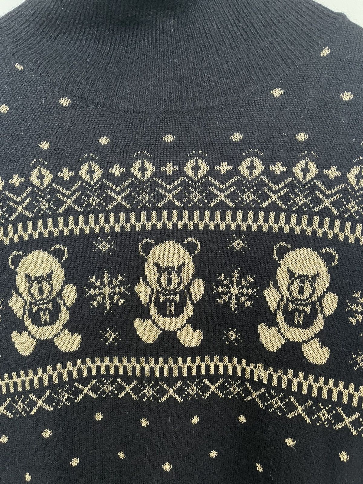 Hysteric Glamour 90s Hysteric Glamour Knit Turtleneck Bear Sweater Size ONE SIZE - 2 Thumbnail