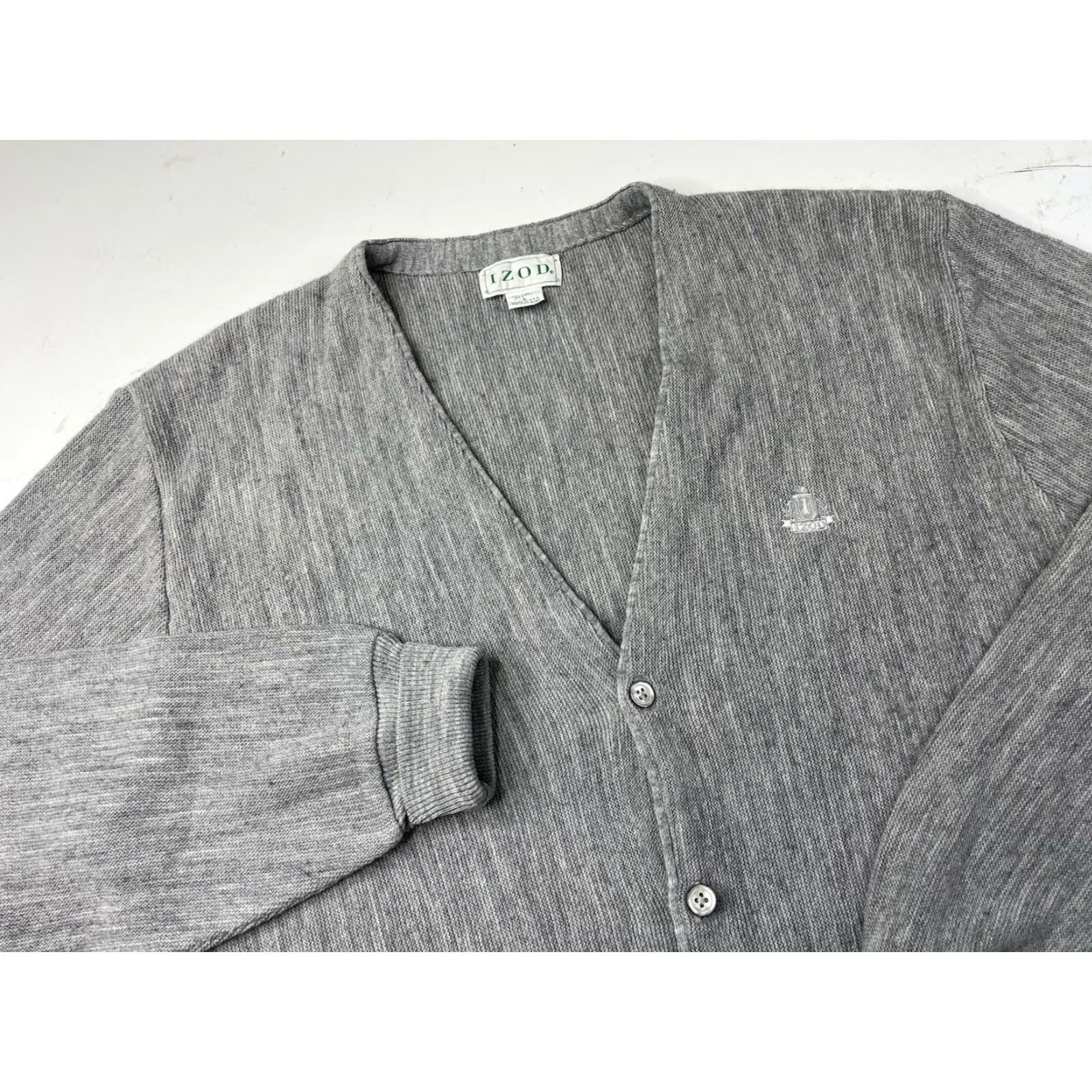 Izod VINTAGE IZOD Cardigan Sweater Men's L Gray Knit Acrylic Button V-Neck USA Made Size US L / EU 52-54 / 3 - 2 Thumbnail