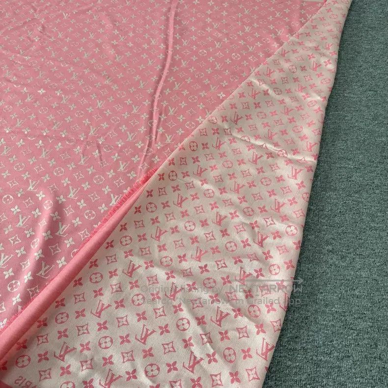 Louis Vuitton Louis Vuitton Pink and White Monogram Old Flower Fringed S Size ONE SIZE - 3 Thumbnail