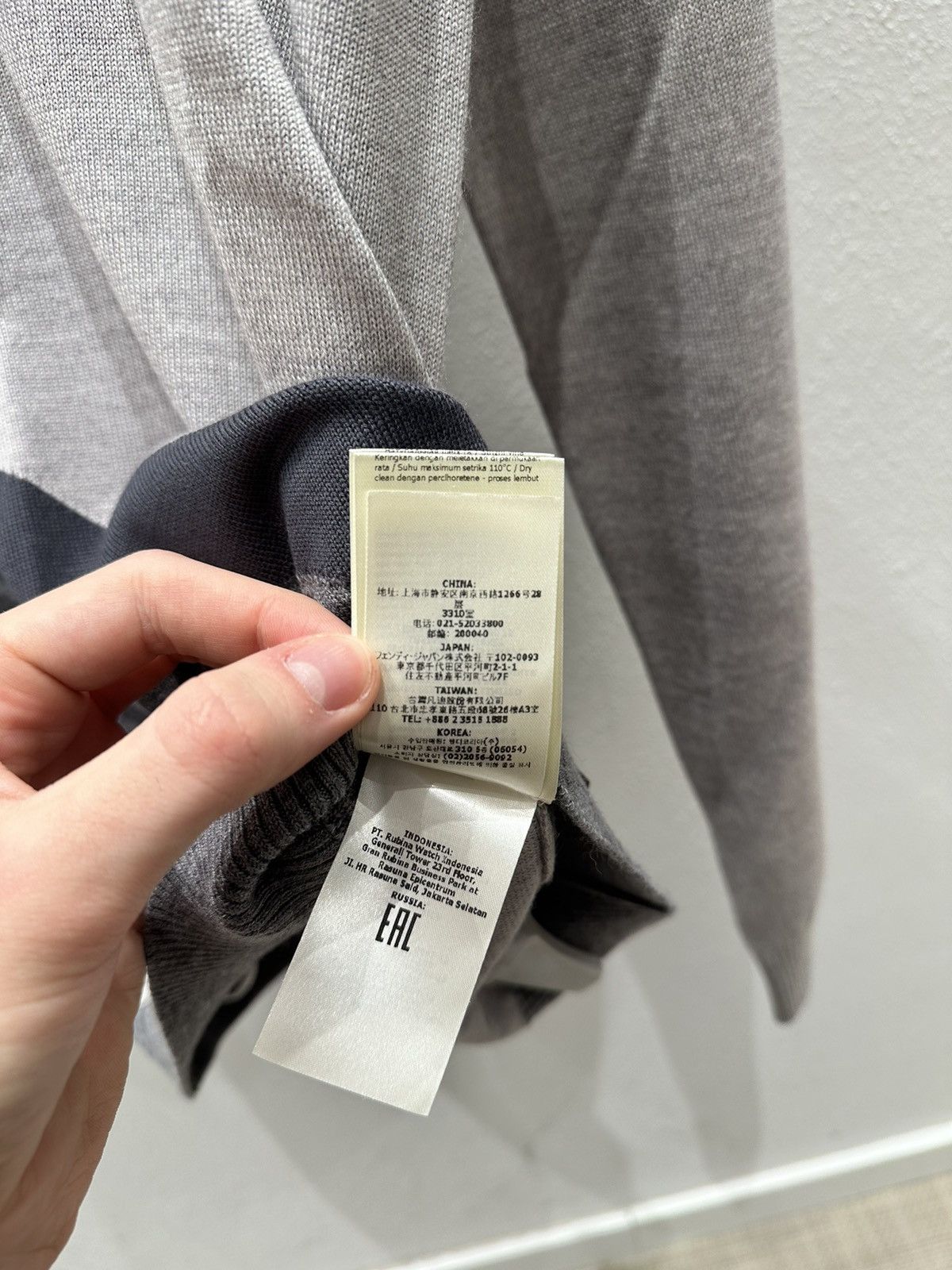 Fendi Fendi sweater (Grey/dark grey) Size US M / EU 48-50 / 2 - 6 Thumbnail