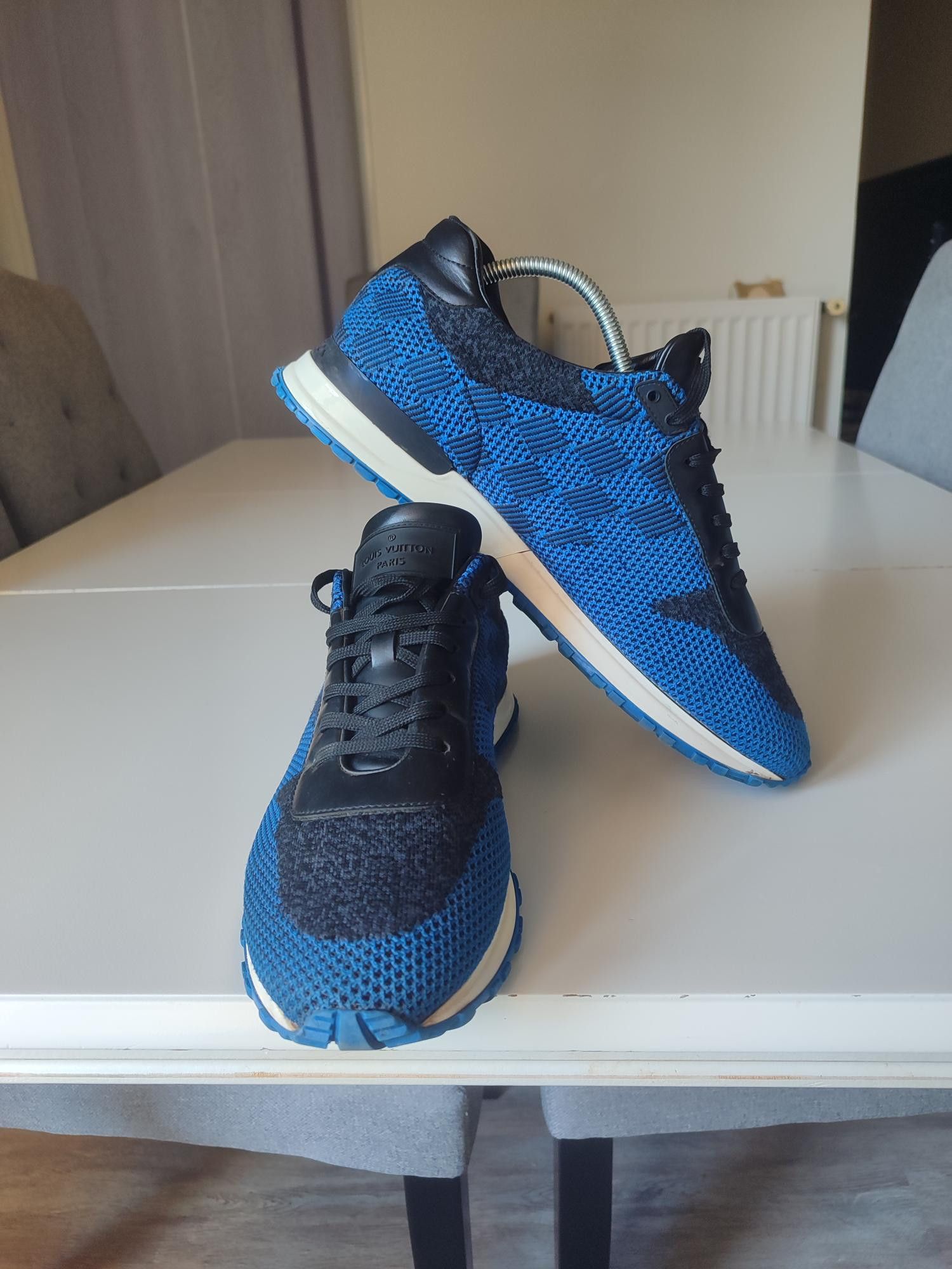 Louis Vuitton BASKETS LOUIS VUITTON RUNNER ACTIVE Size US 10 / EU 43 - 5 Thumbnail