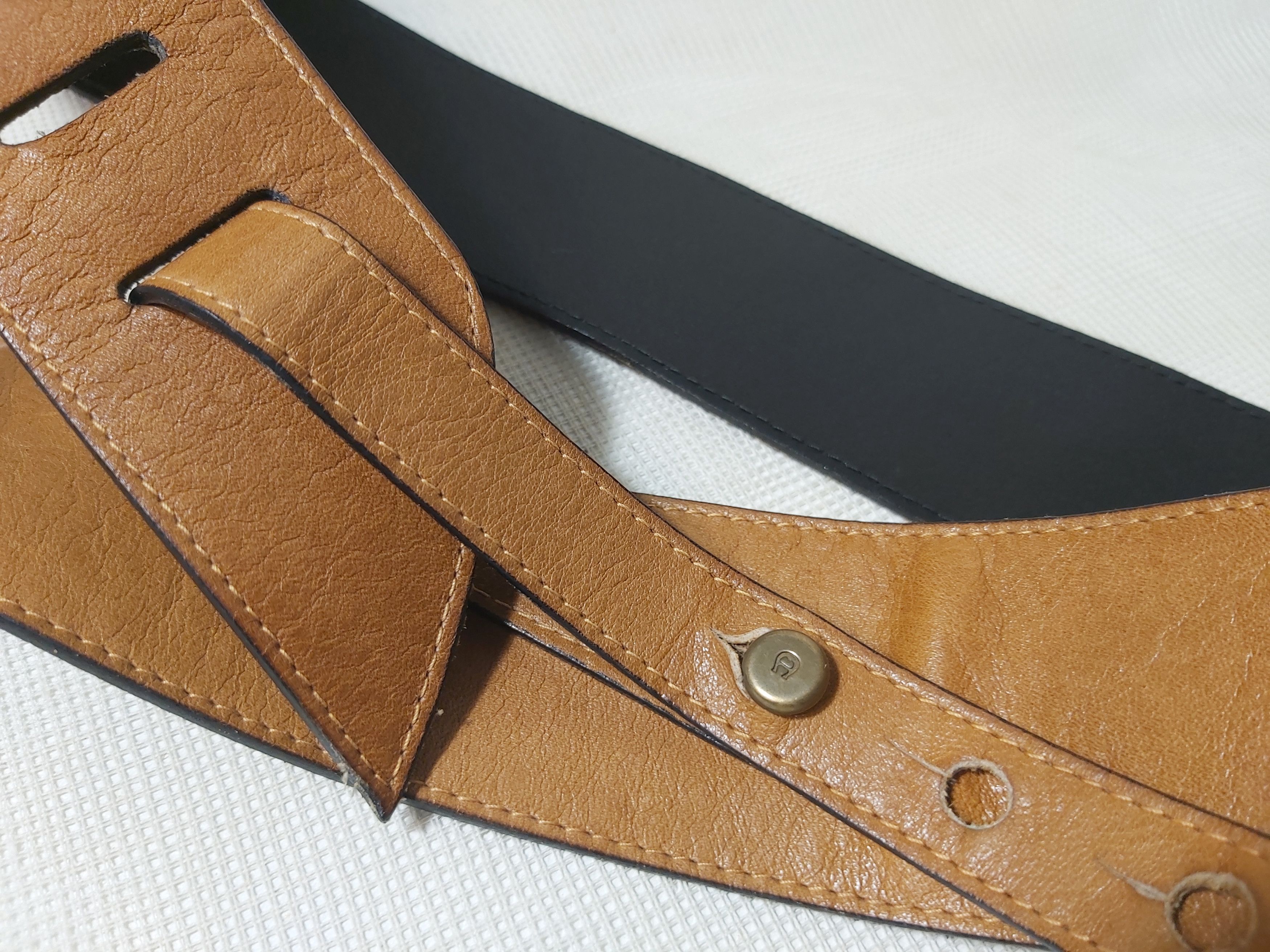 Etienne Aigner Etienne Aigner belt sash. Leather camel belt vintage Size ONE SIZE - 3 Thumbnail