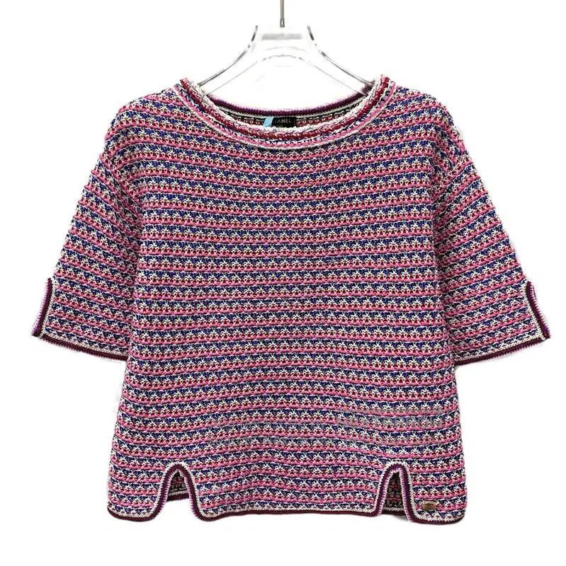 Chanel Pink Cotton Short-Sleeve Sweater .