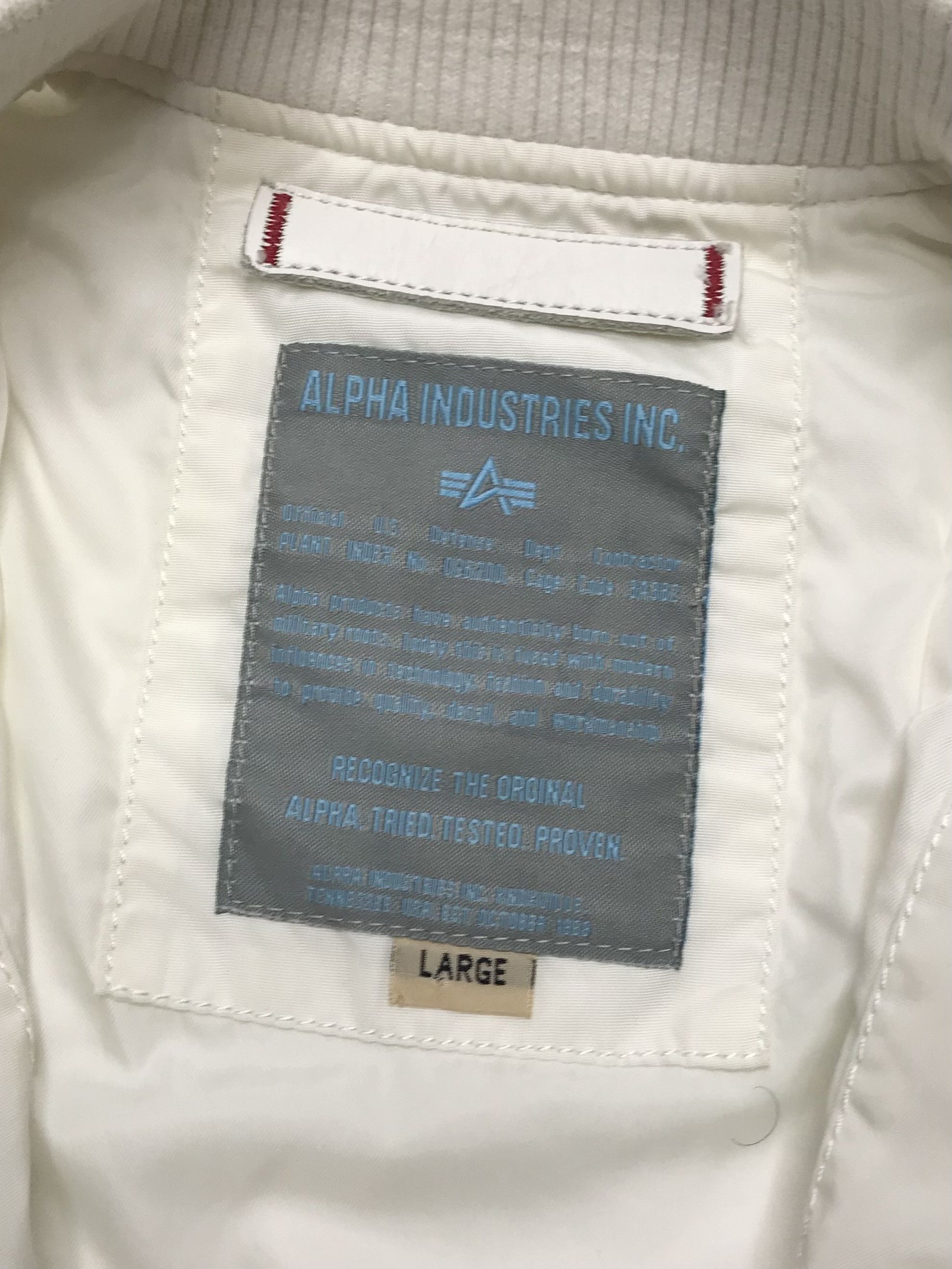 Alpha Industries Alpha Industries Bomber Nylon LKZ10014 White Size L / US 10 / IT 46 - 9 Thumbnail