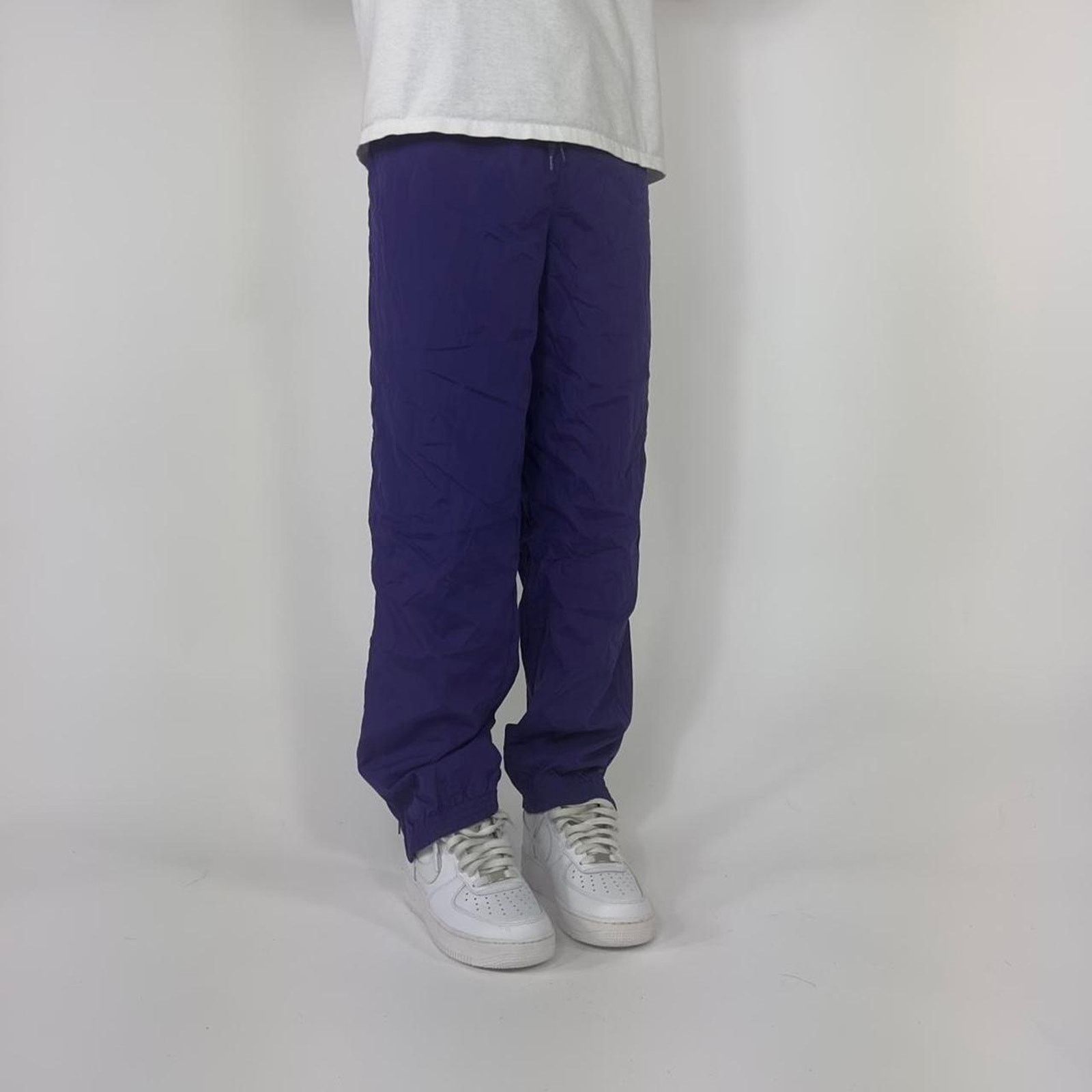 Japanese Brand × Vintage Vintage Purple Light Shell Streetwear Sweatpants Size US 32 / EU 48 - 2 Thumbnail