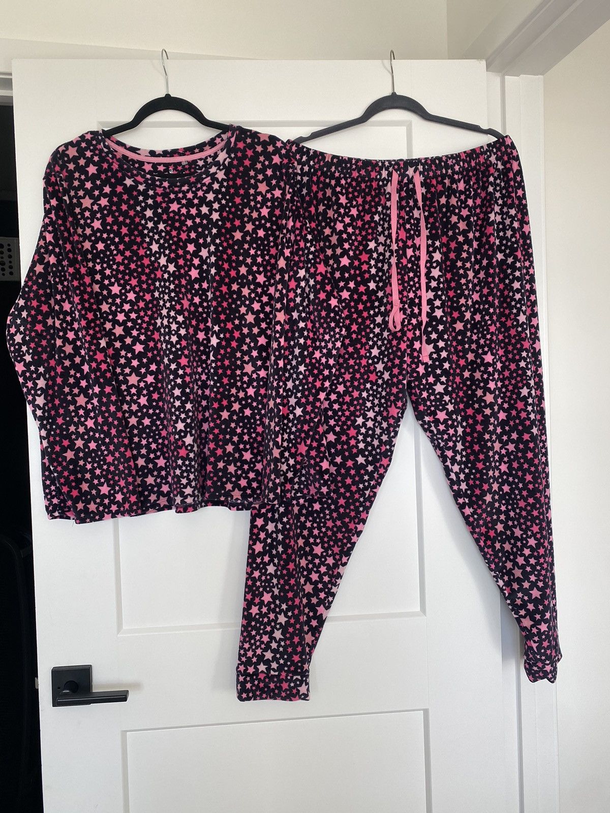 Other NWOT Silky Velour Long Sleeve Pullover With 2pc Pajama Set Size XL / US 12-14 / IT 48-50 - 4 Thumbnail