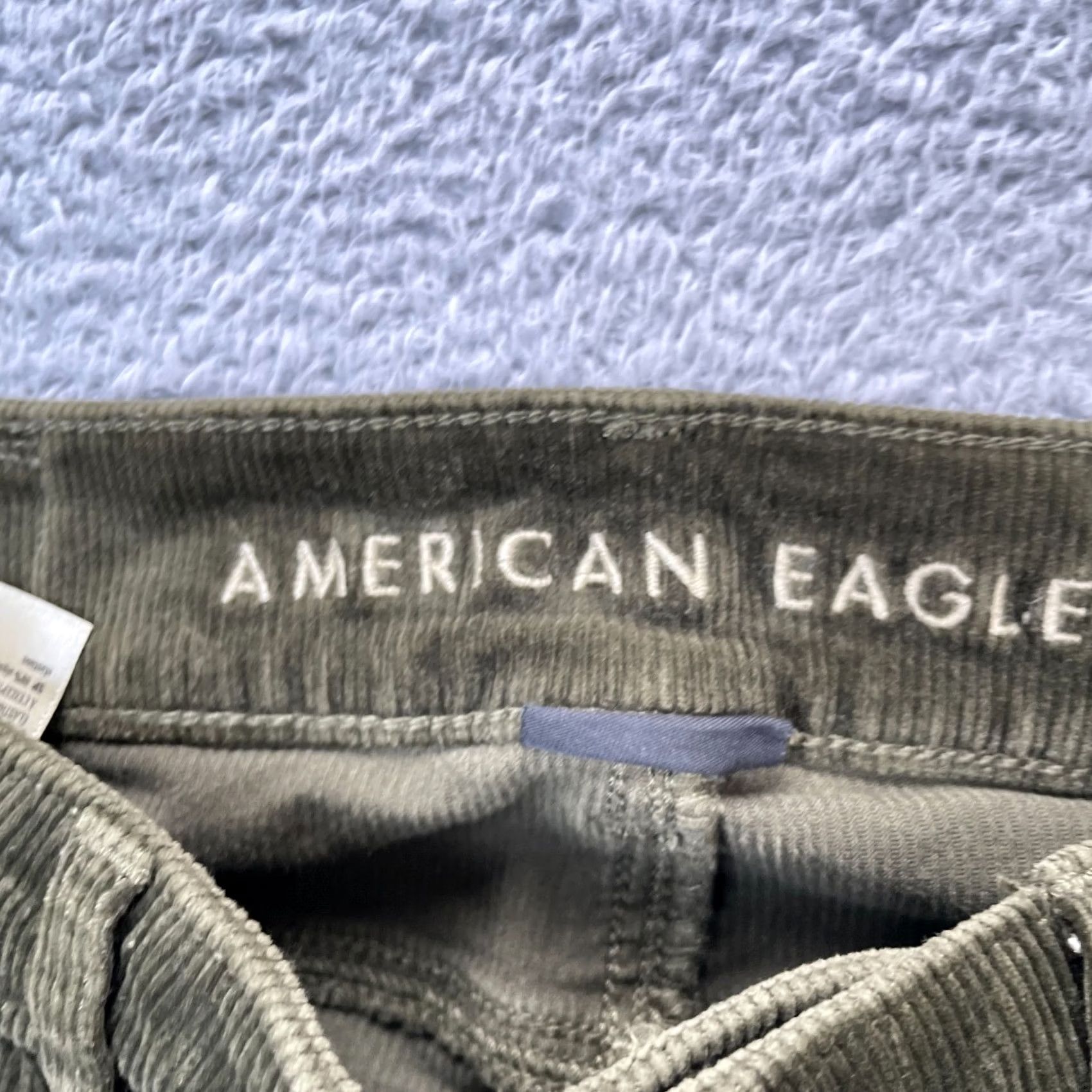 American Eagle Outfitters American Eagle Outfitters Green Corduroy Pants Womens 00 Flared Leg Cotton Logo Size 26" / US 2 / IT 38 - 3 Thumbnail