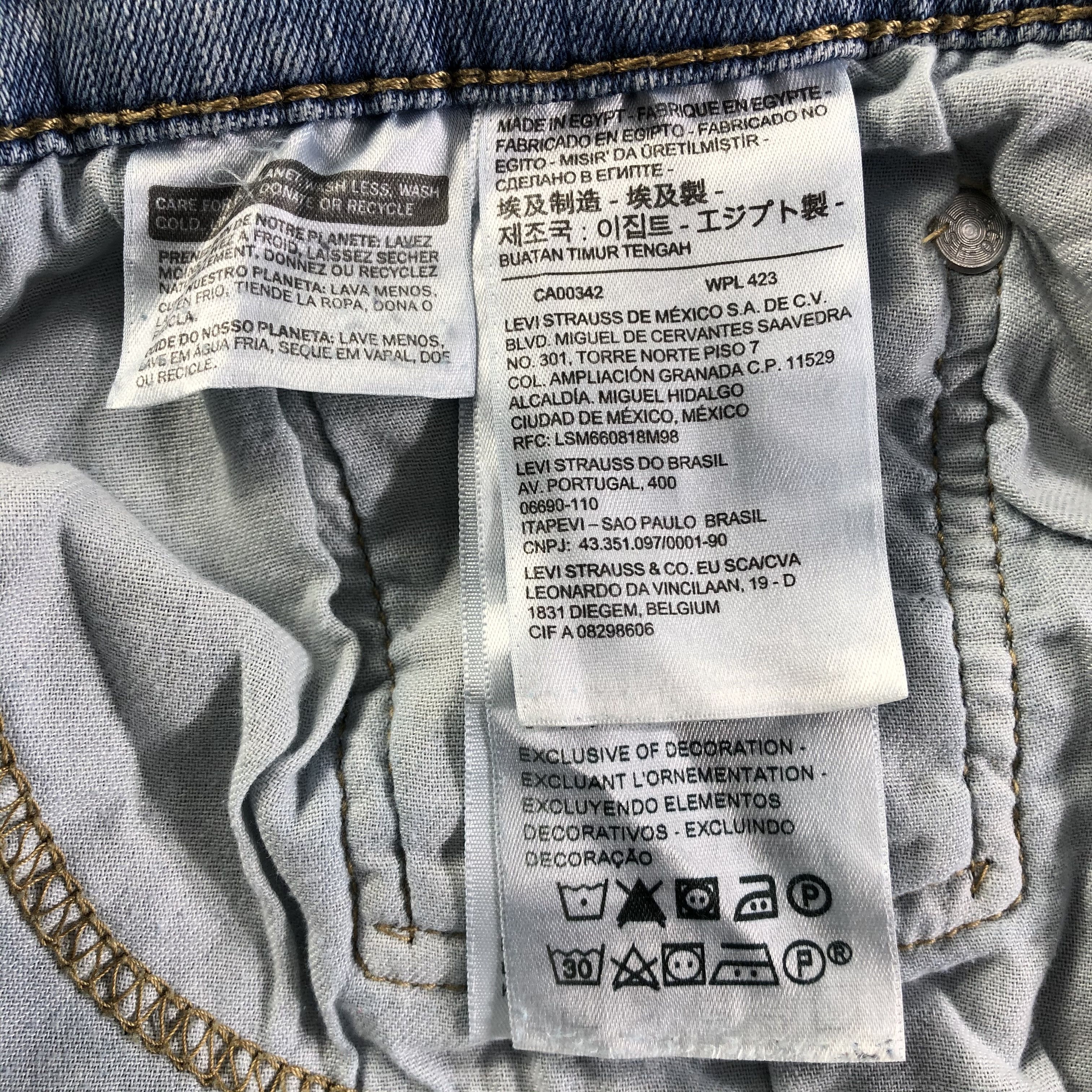 Levi's Vintage Blue Wash Levis 502 Jeans-J4195 Size US 33 - 9 Thumbnail