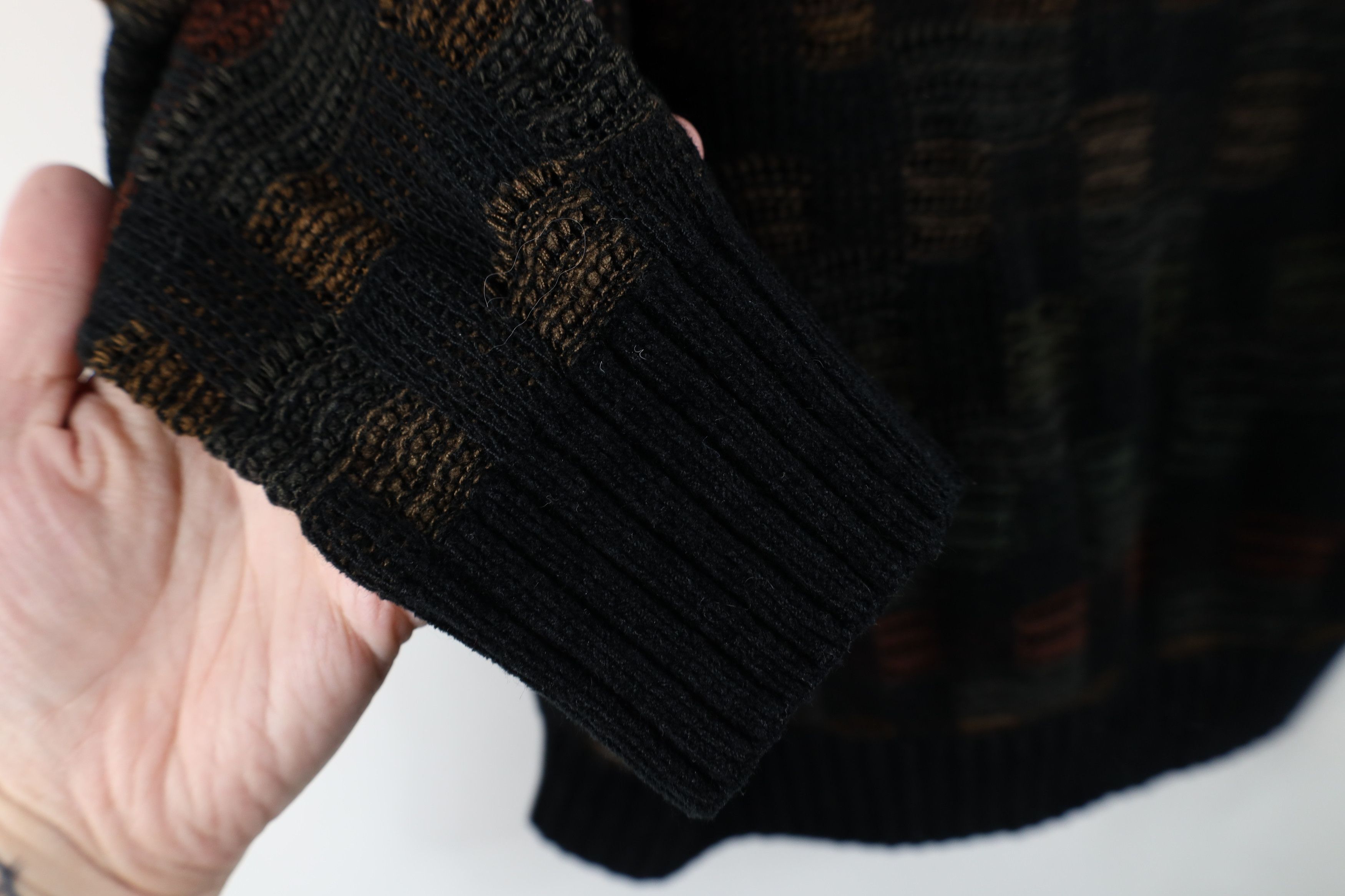 Vintage Vintage 90s Streetwear Rainbow Checkered Knit Sweater Size US M / EU 48-50 / 2 - 6 Thumbnail
