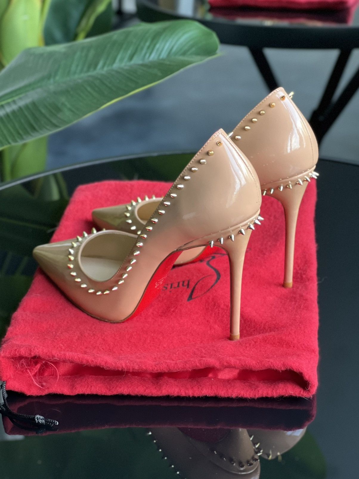 Christian Louboutin Christian Louboutin Nude Patent Spiked Heels Size 37 Size US 7 / IT 37 - 6 Thumbnail