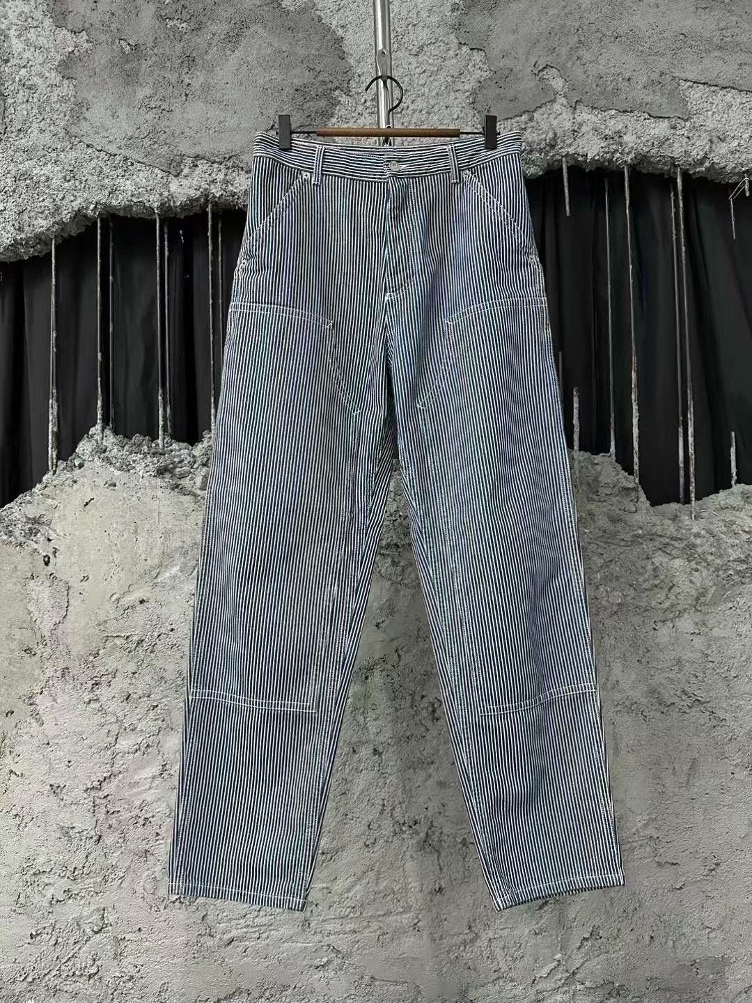 Dior Dior Embroidered Heart Blue White Striped Cargo Pants Size US 30 / EU 46 - 1 Thumbnail
