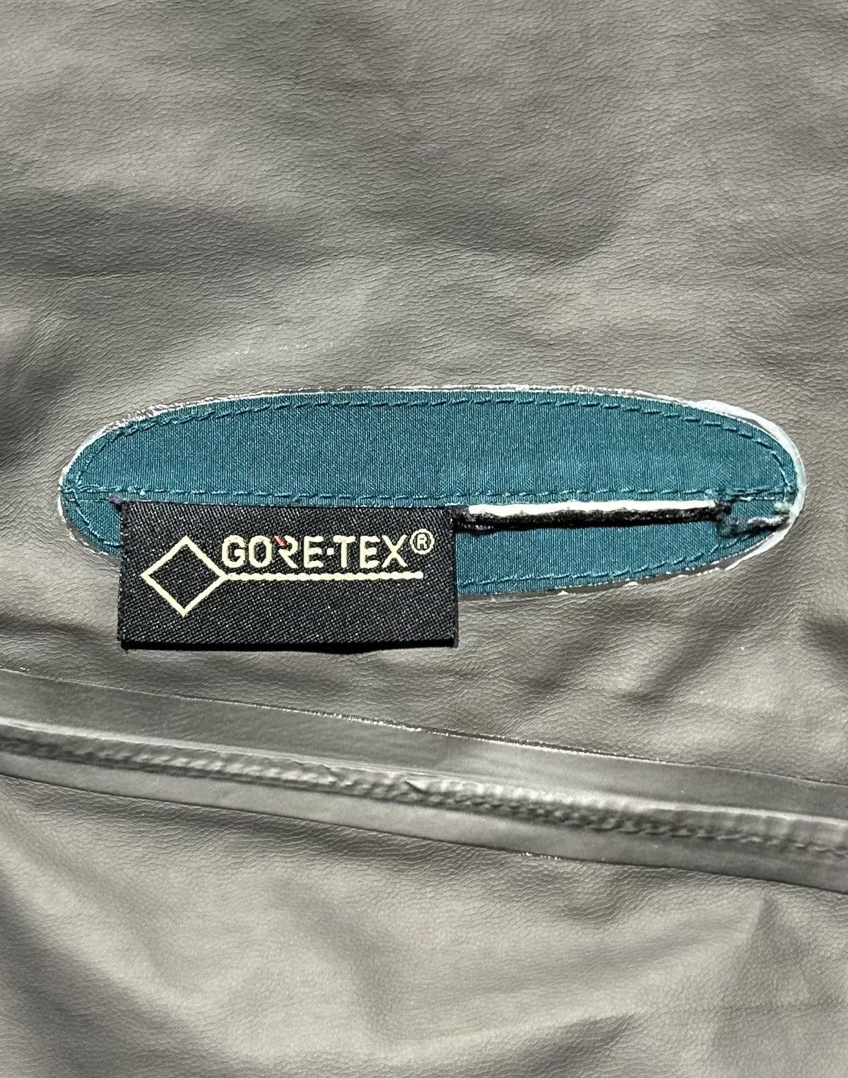 Goretex × Marmot Marmot Gore-Tex Jacket Hooded Goretex Rain Shell Size XS Size XS / US 0-2 / IT 36-38 - 7 Thumbnail
