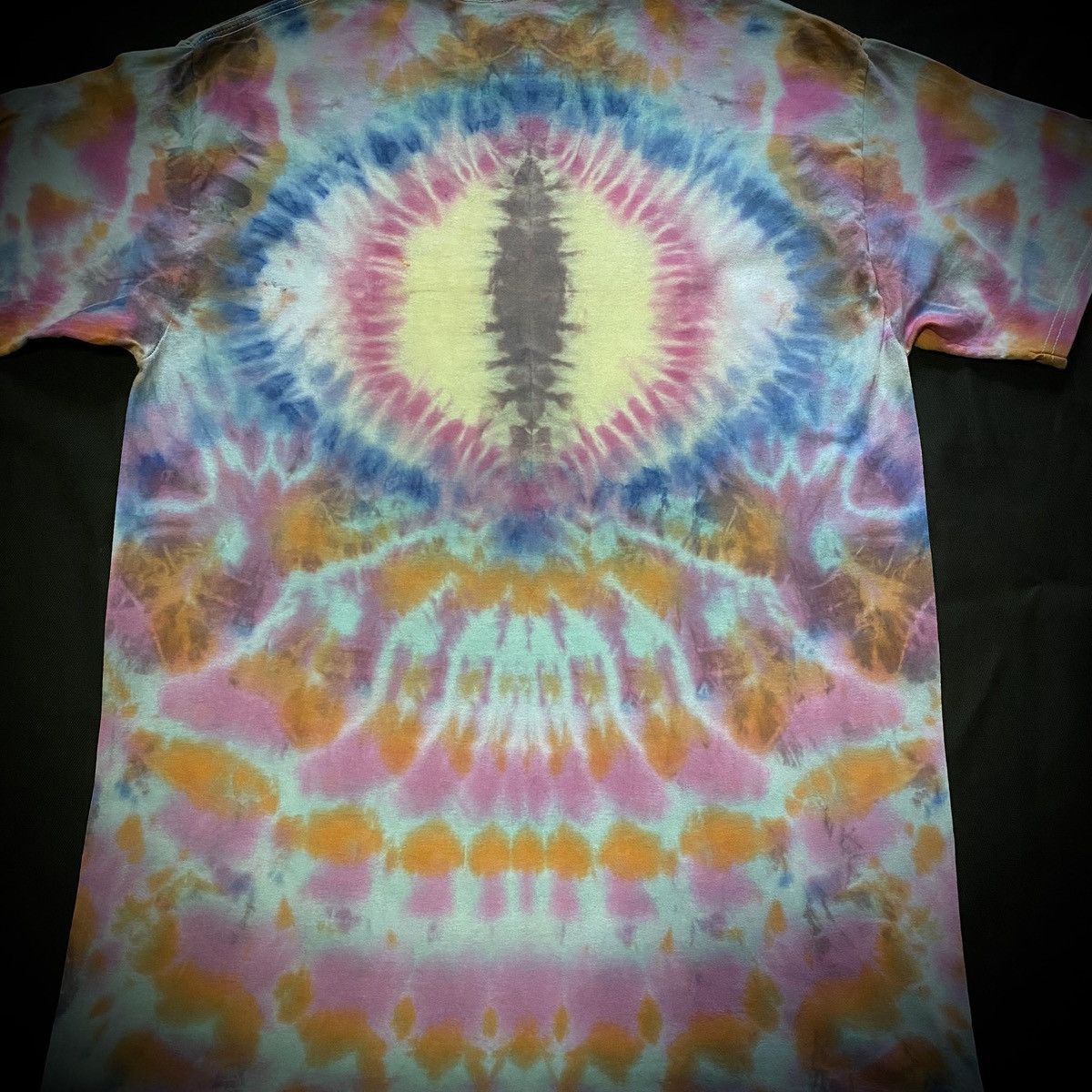 Champion × Handmade THE THIRD EYE Size US M / EU 48-50 / 2 - 3 Thumbnail