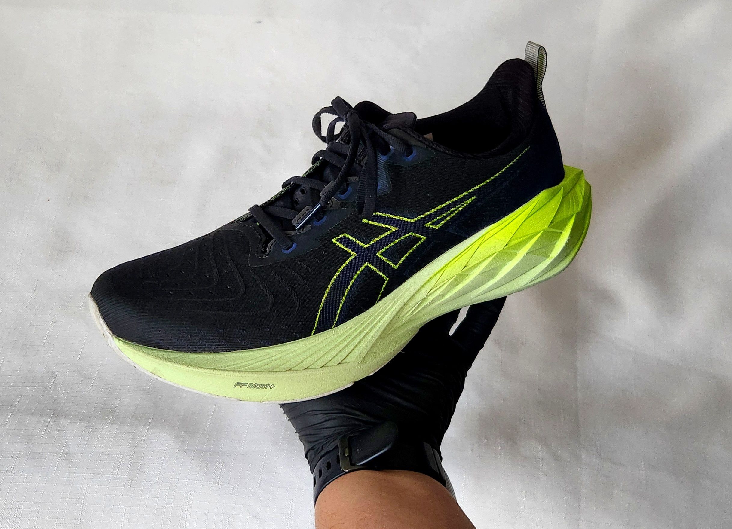 Asics Novablast Sneakers Black Blue Expanse Daily