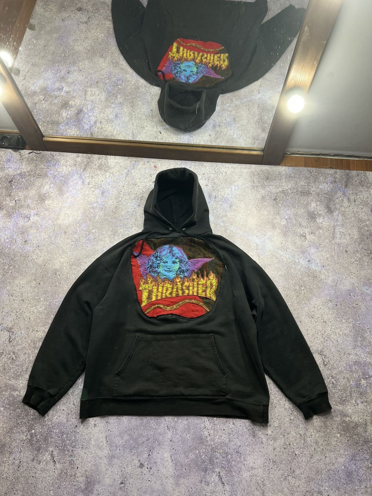 Thrasher Vintage Y2K Thrasher Hoodie with Angel Print Size US M / EU 48-50 / 2 - 1 Thumbnail