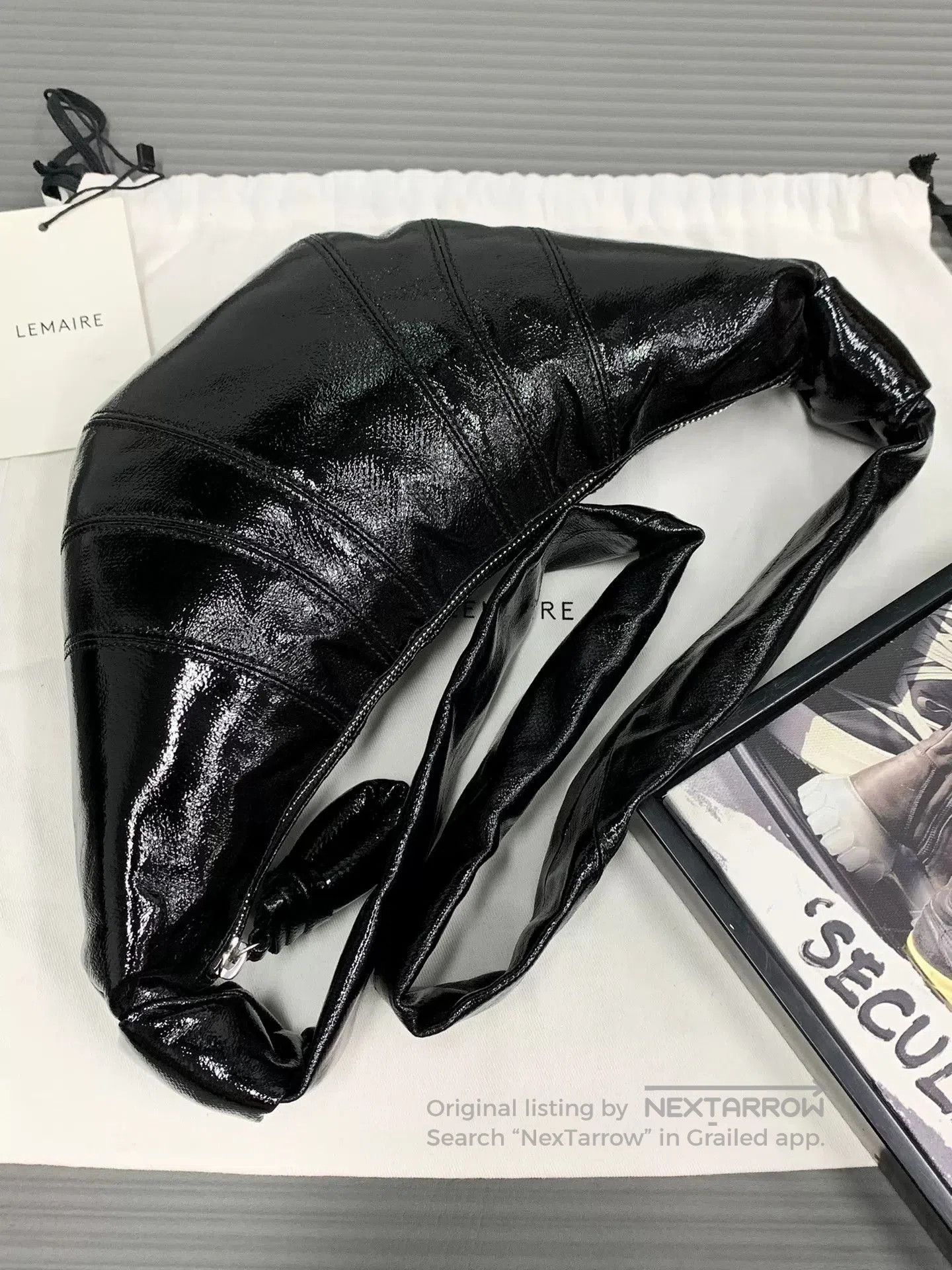 Lemaire Lemaire Small Black Coated Croissant Bag. Size ONE SIZE - 3 Thumbnail